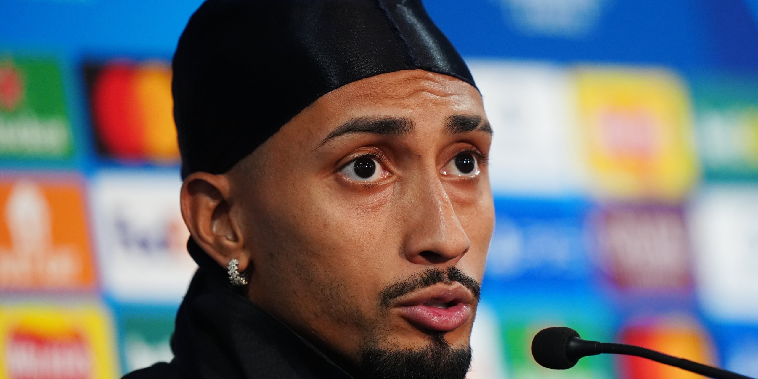 Raphinha, durant una roda de premsa amb el Barça | Europa Press