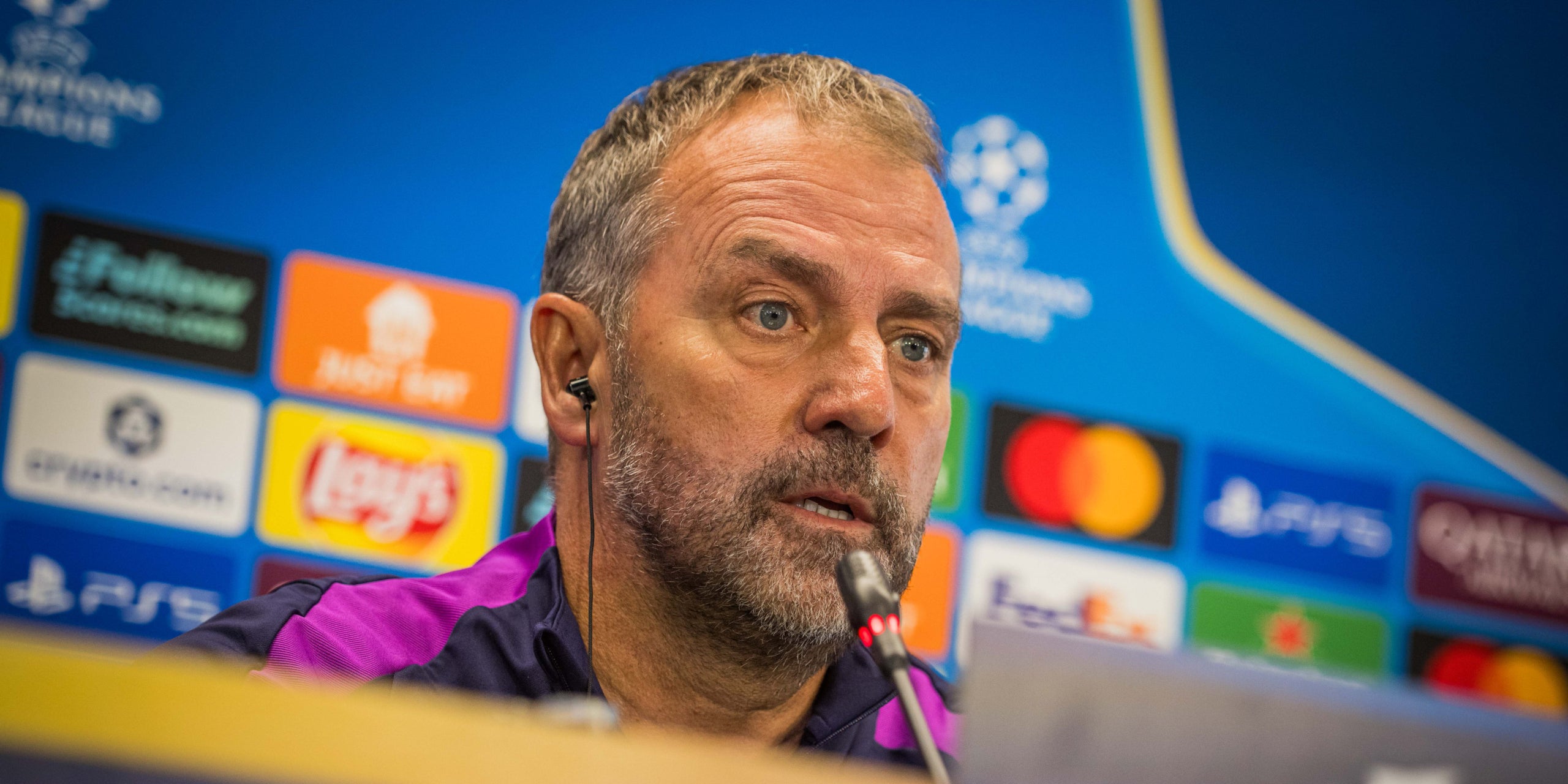 Hansi Flick, durant una roda de premsa amb el Barça | FC Barcelona