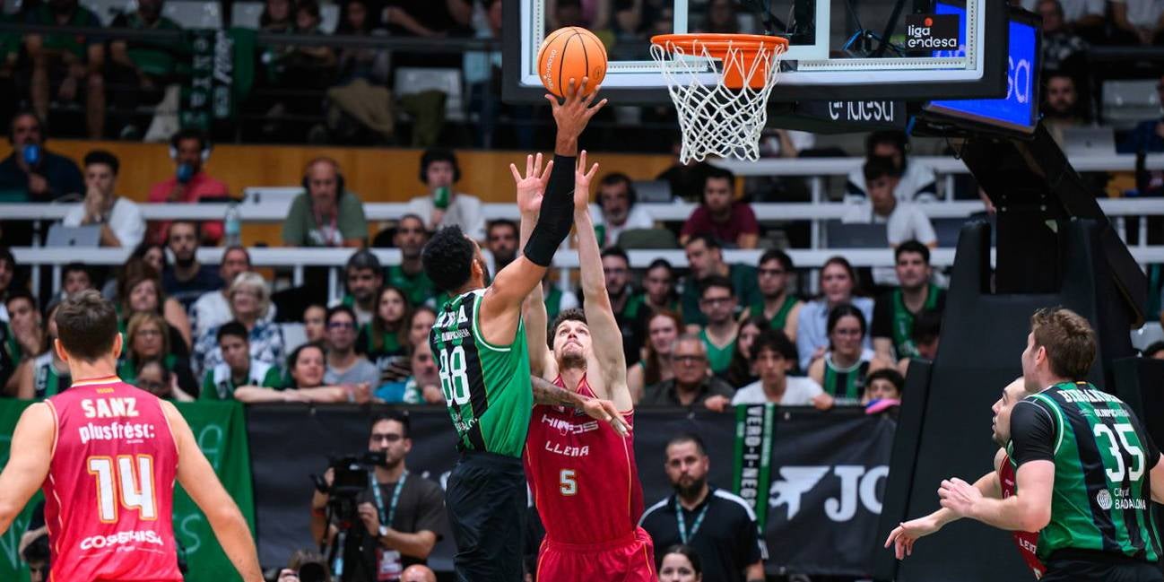 La Penya s'ha imposat al Hiopos Lleida en el derbi català | Joventut de Badalona
