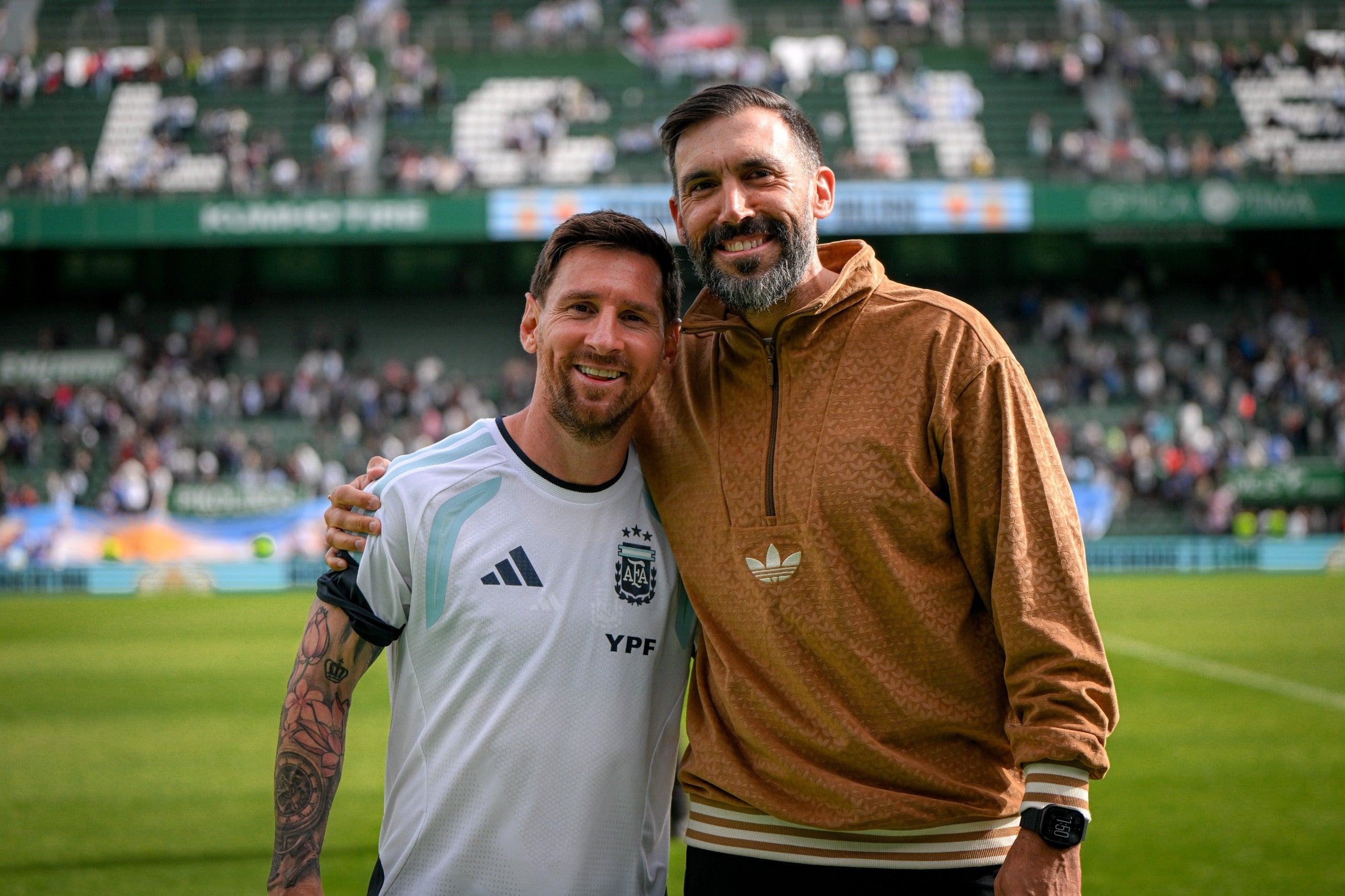 Leo Messi i Eder Sarabia, en el seu retrobament | Elx CF