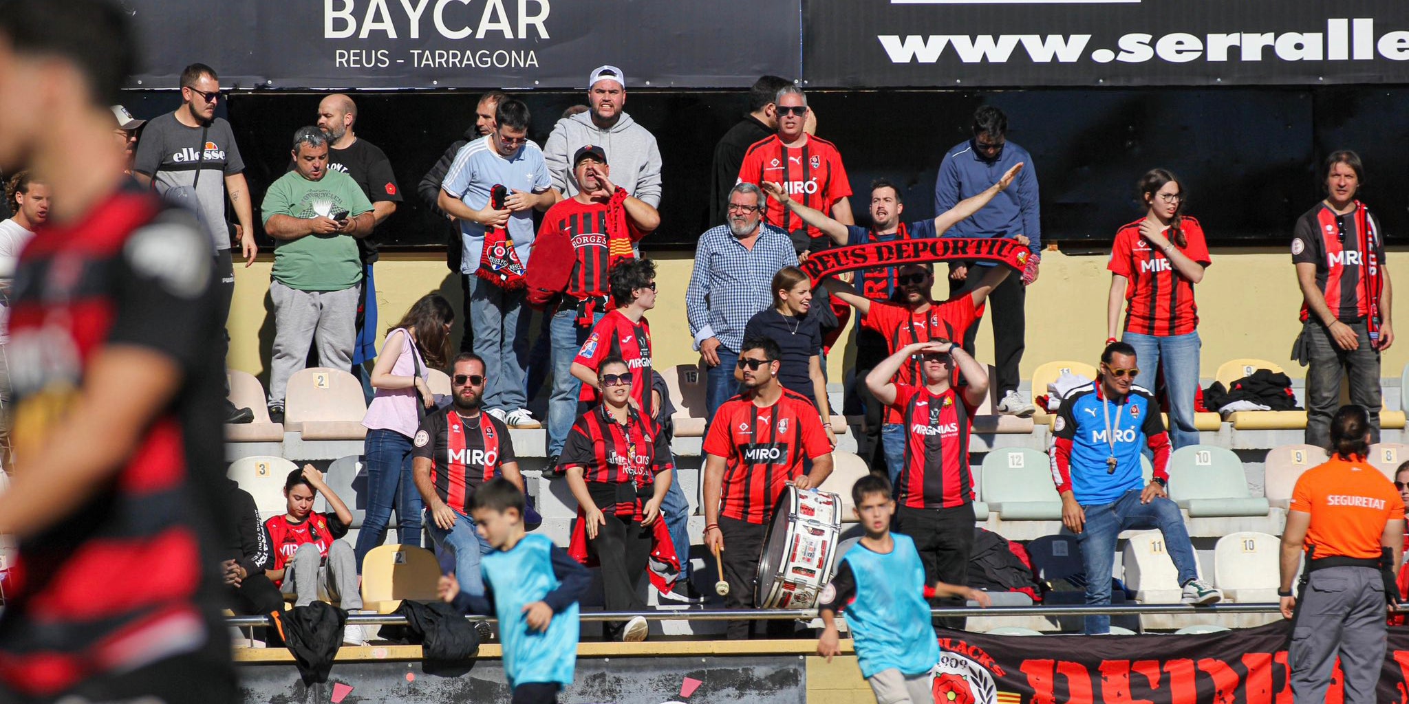 Aficionats del Reus, durant un partit | Reus Reddis