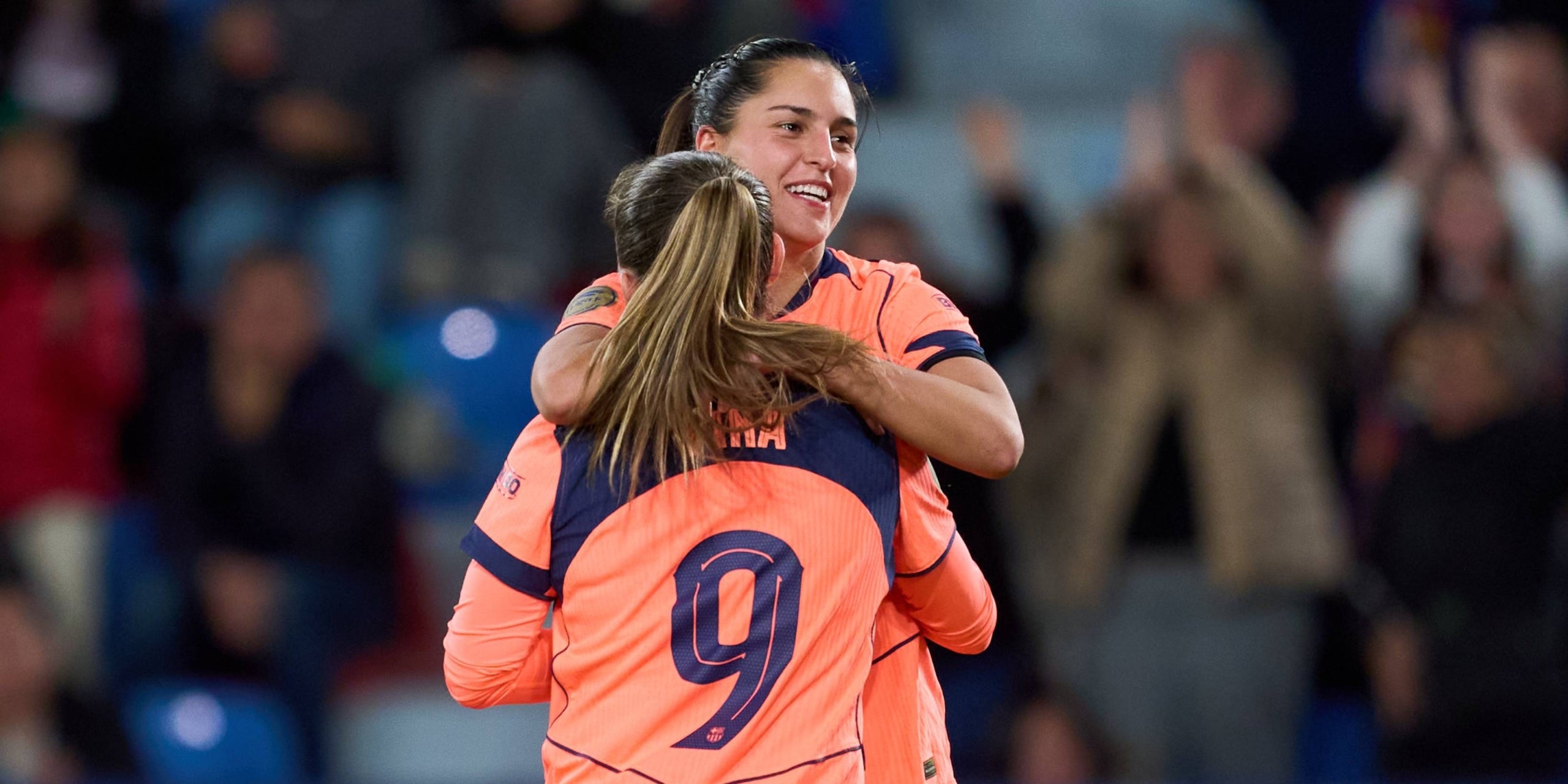 Kika Nazareth y Claudia Pina celebran un gol durante el Levante-Barça | FC Barcelona