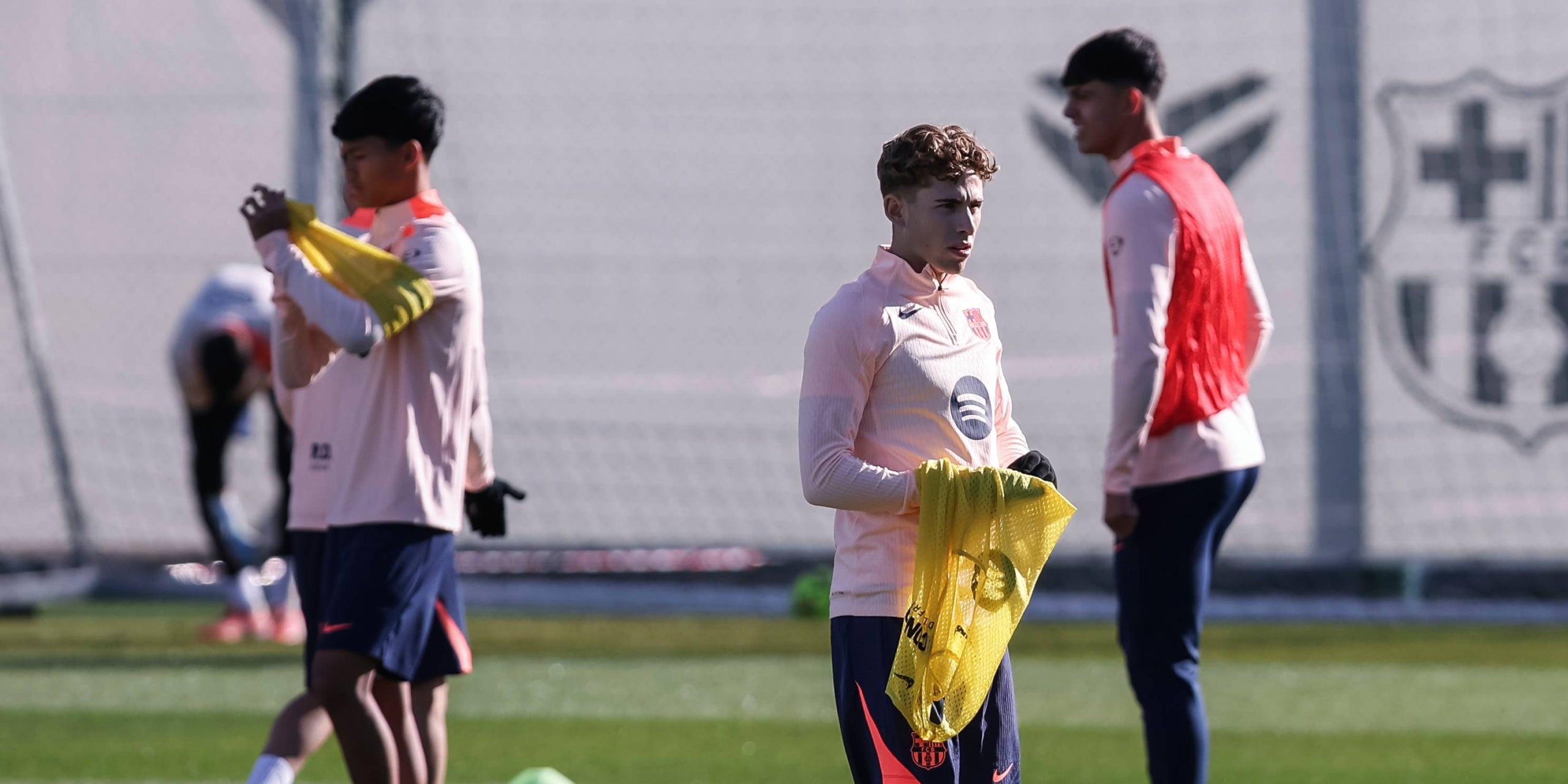 Fermín López durant la sessió d'entrenament prèvia al Betis-Barça de Lliga | Europa Press