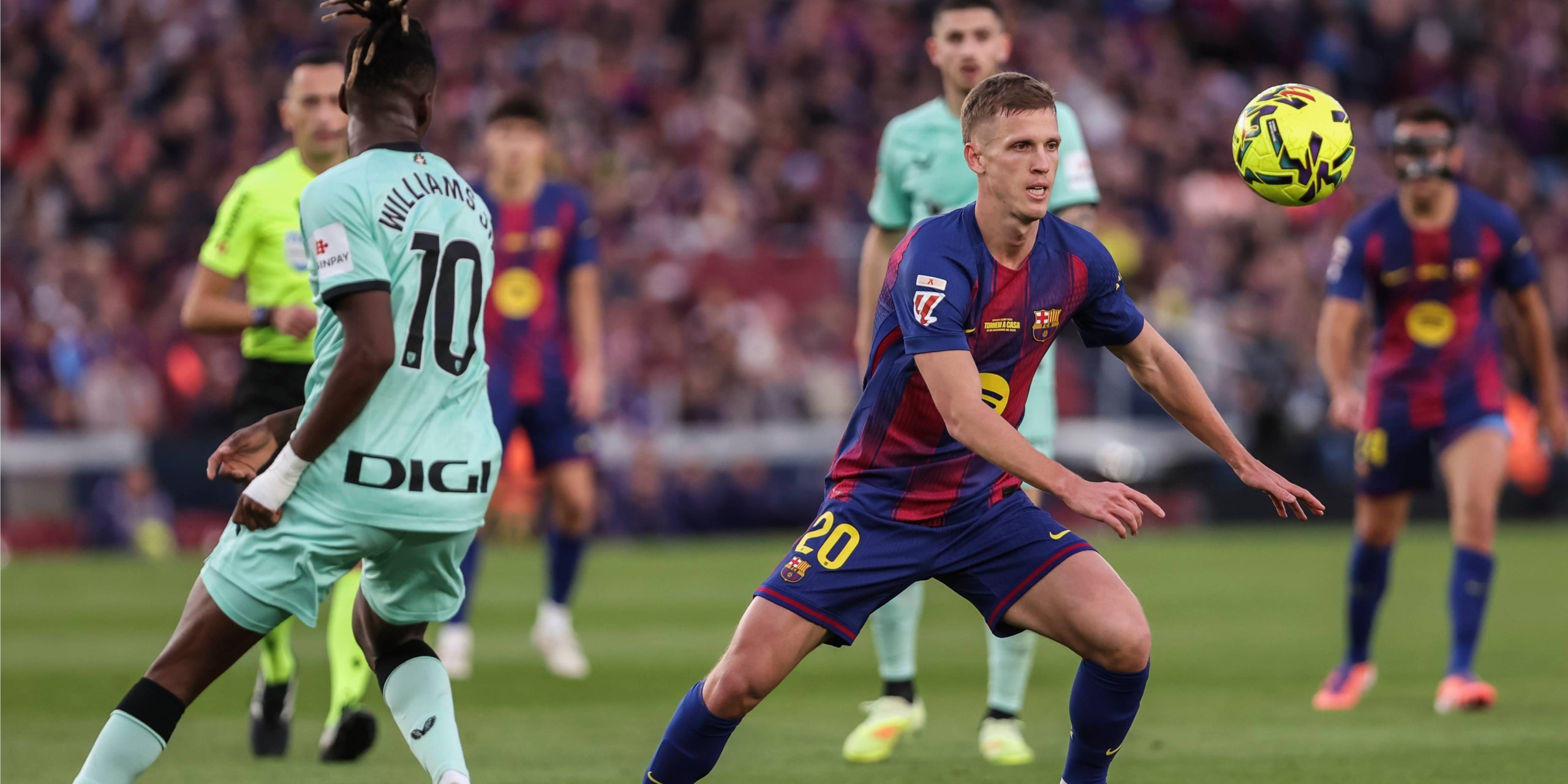 Dani Olmo y Nico Williams, durante el último Barça-Athletic | Europa Press