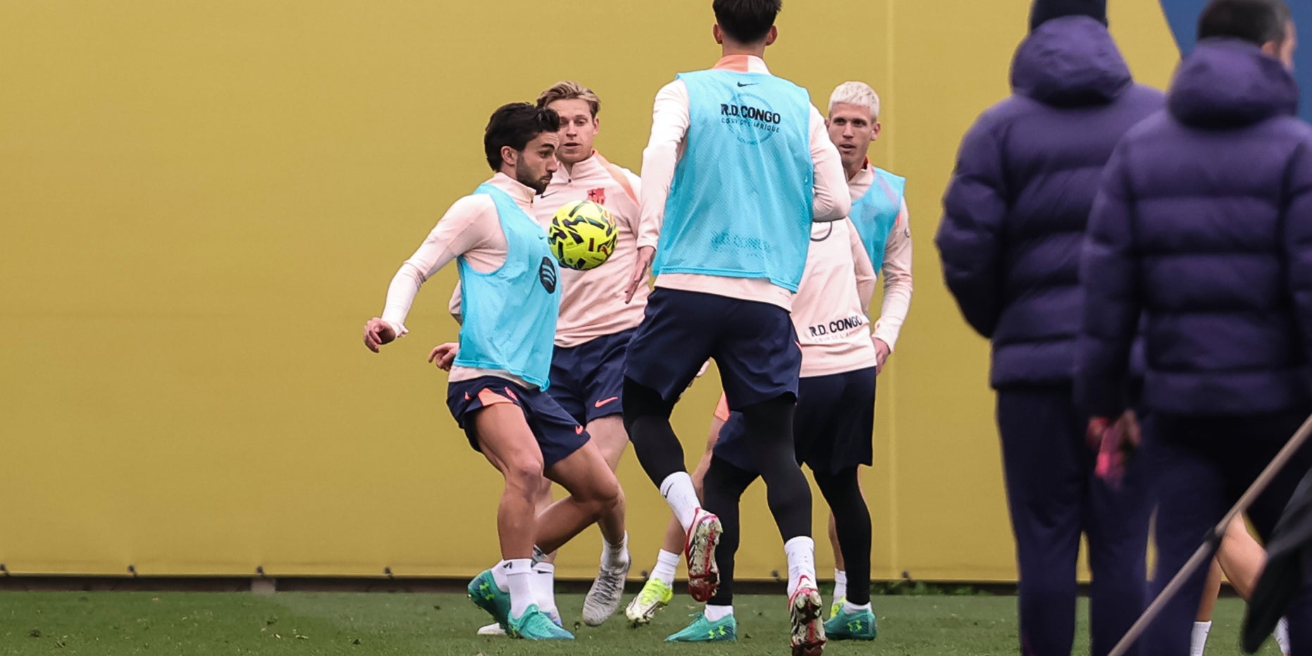 Ferran Torres, durant un entrenament del Barça | Europa Press