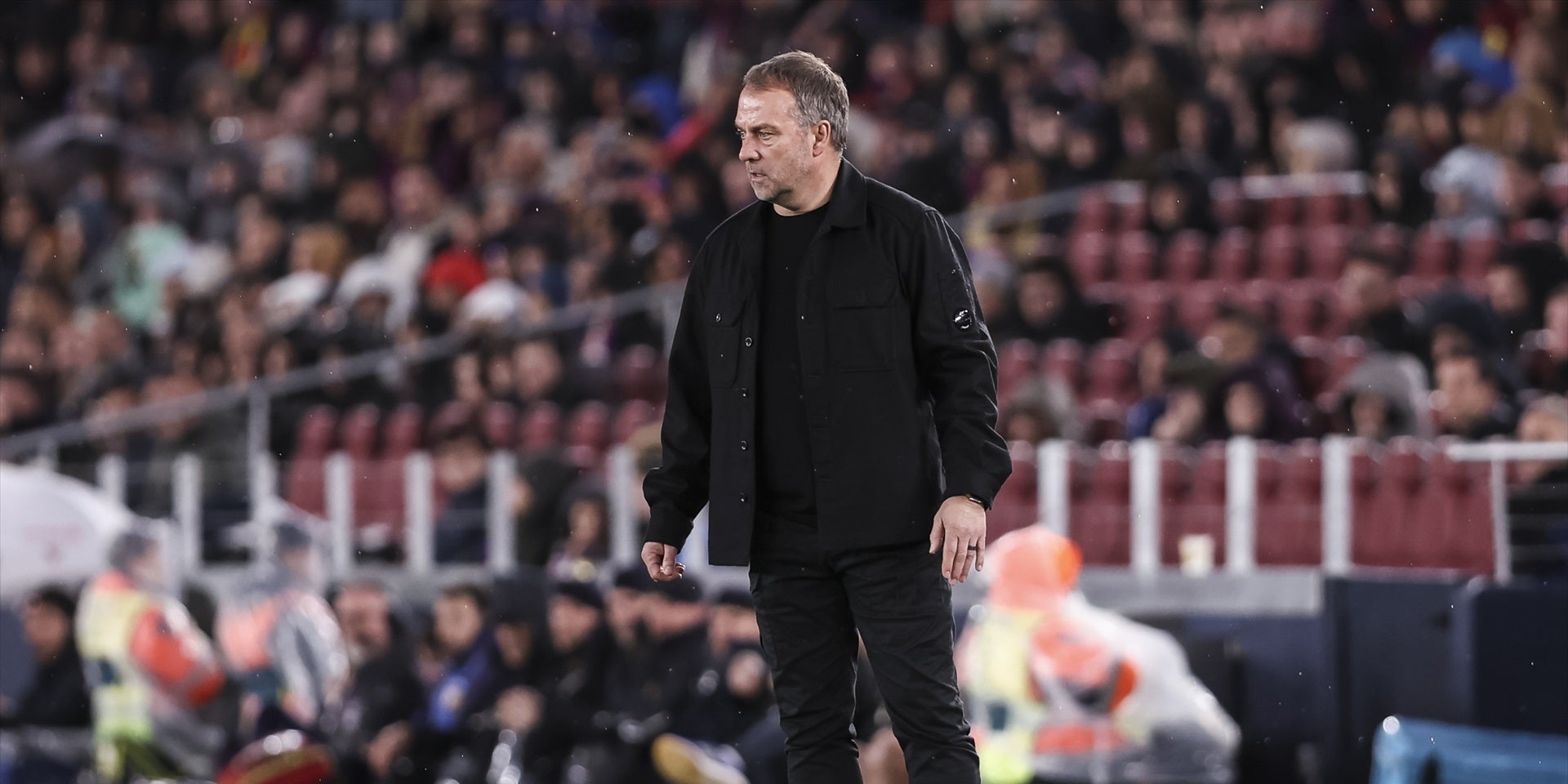 Hansi Flick durant el Barça-Oviedo | Europa Press