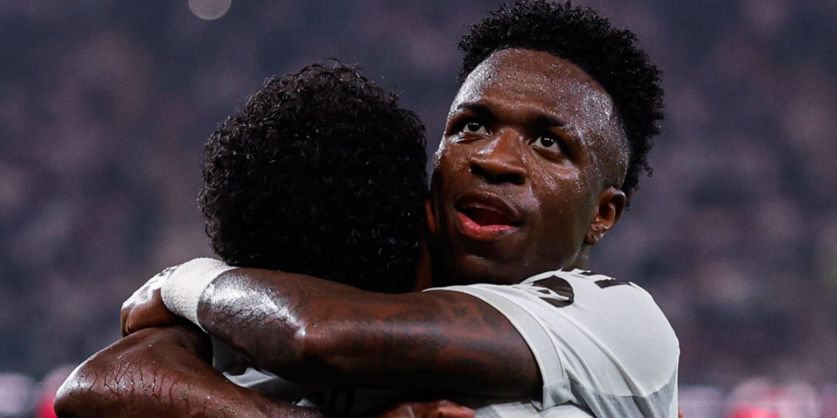 Vinicius Jr., celebrant el gol de Rodrygo a la semifinal de la Supercopa contra l'Atlètic | Real Madrid CF