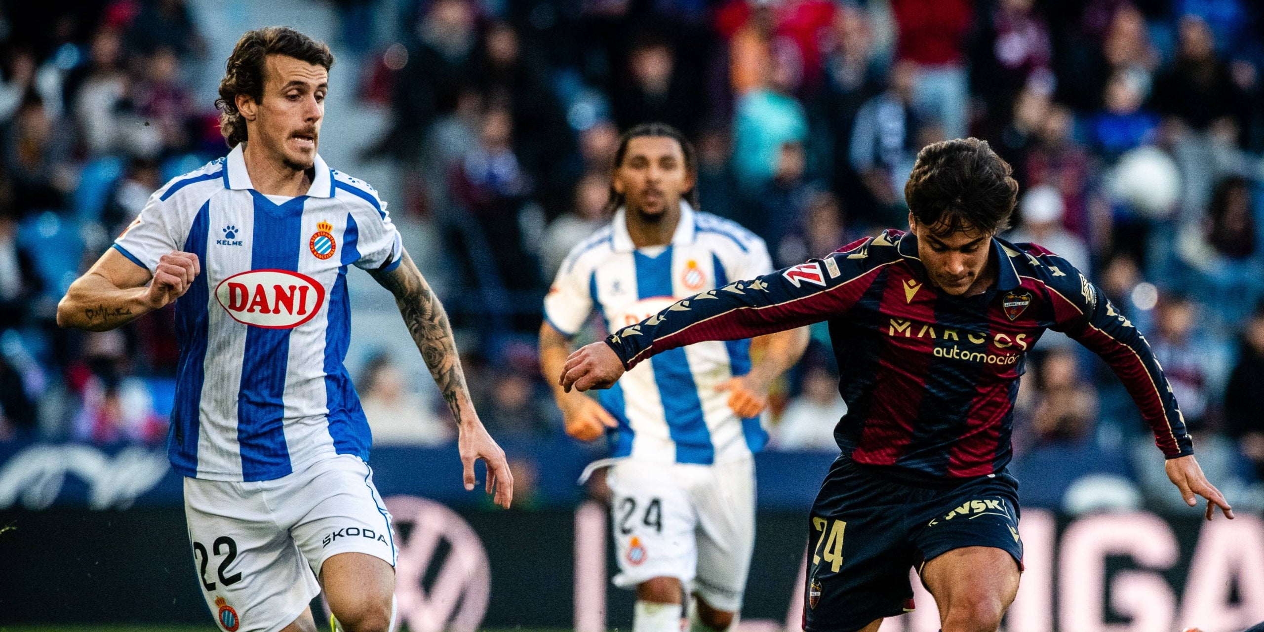 Carlos Romero i Carlos Álvarez durant el Llevant-Espanyol de Lliga | Llevant UE