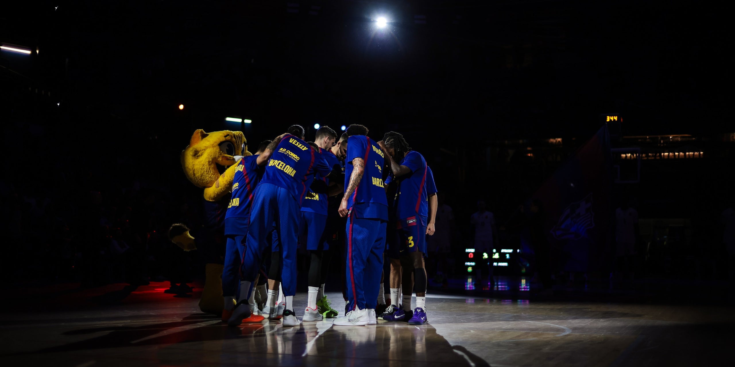 Els jugadors del Barça de bàsquet, abans d'un partit | FC Barcelona