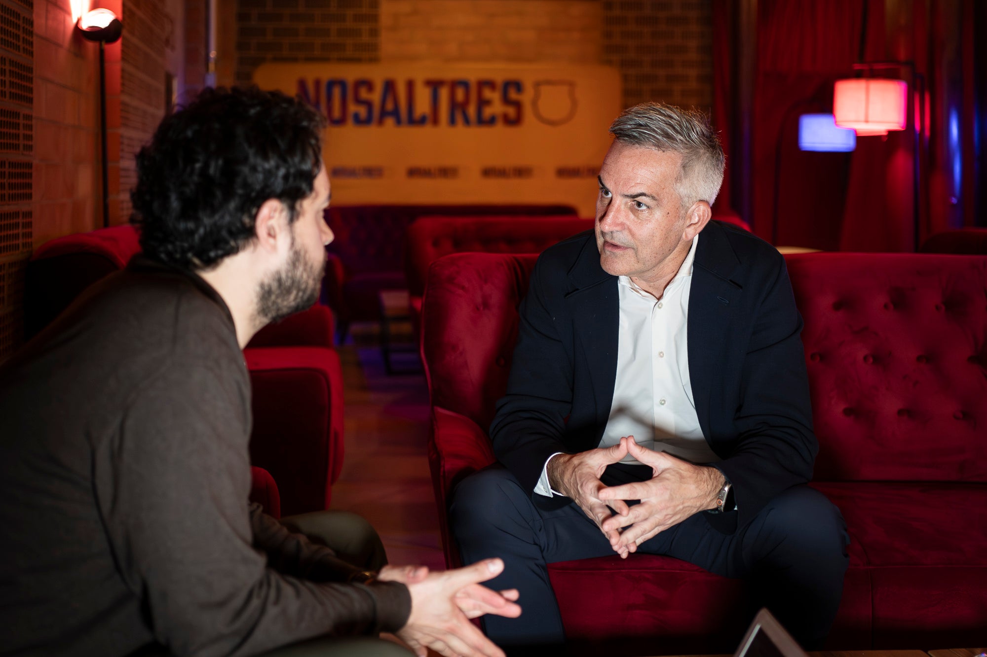 Víctor Font, precandidat a les eleccions a la presidència del Barça, durant la seva entrevista amb Món Esport | Mireia Comas