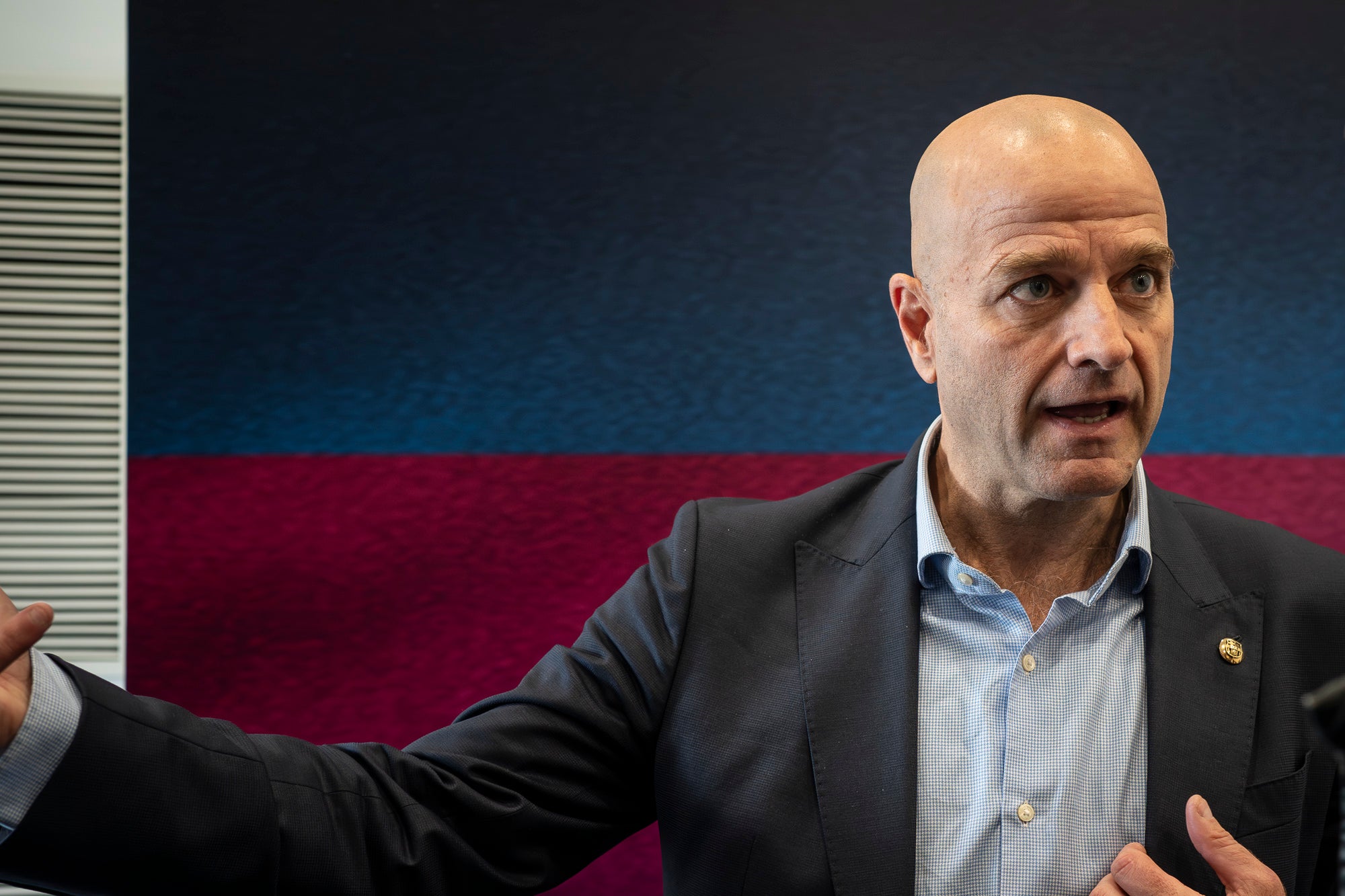 Xavi Vilajoana, precandidat a les eleccions a la presidència del Barça, durant la seva entrevista amb Món Esport | Mireia Comas