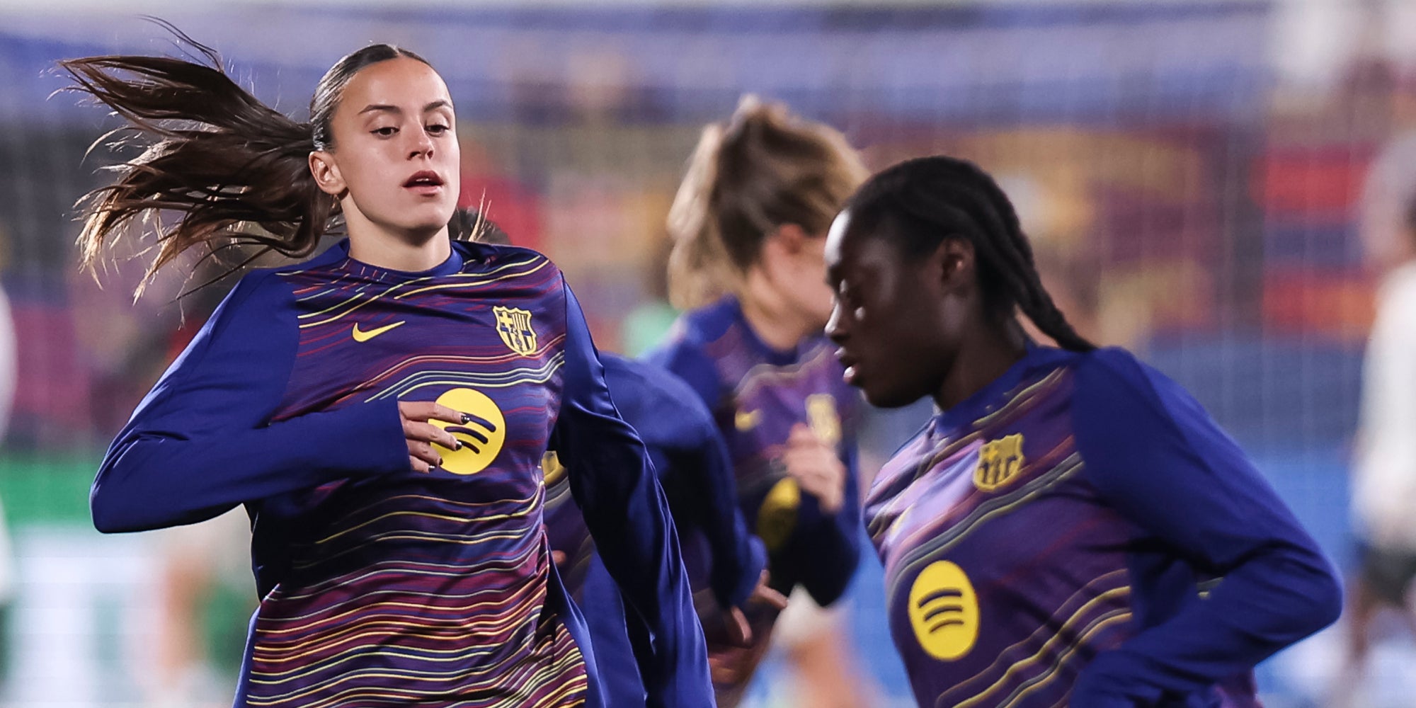 Clara Serrajordi i Aïcha Camara, durant un partit amb el Barça | Europa Press