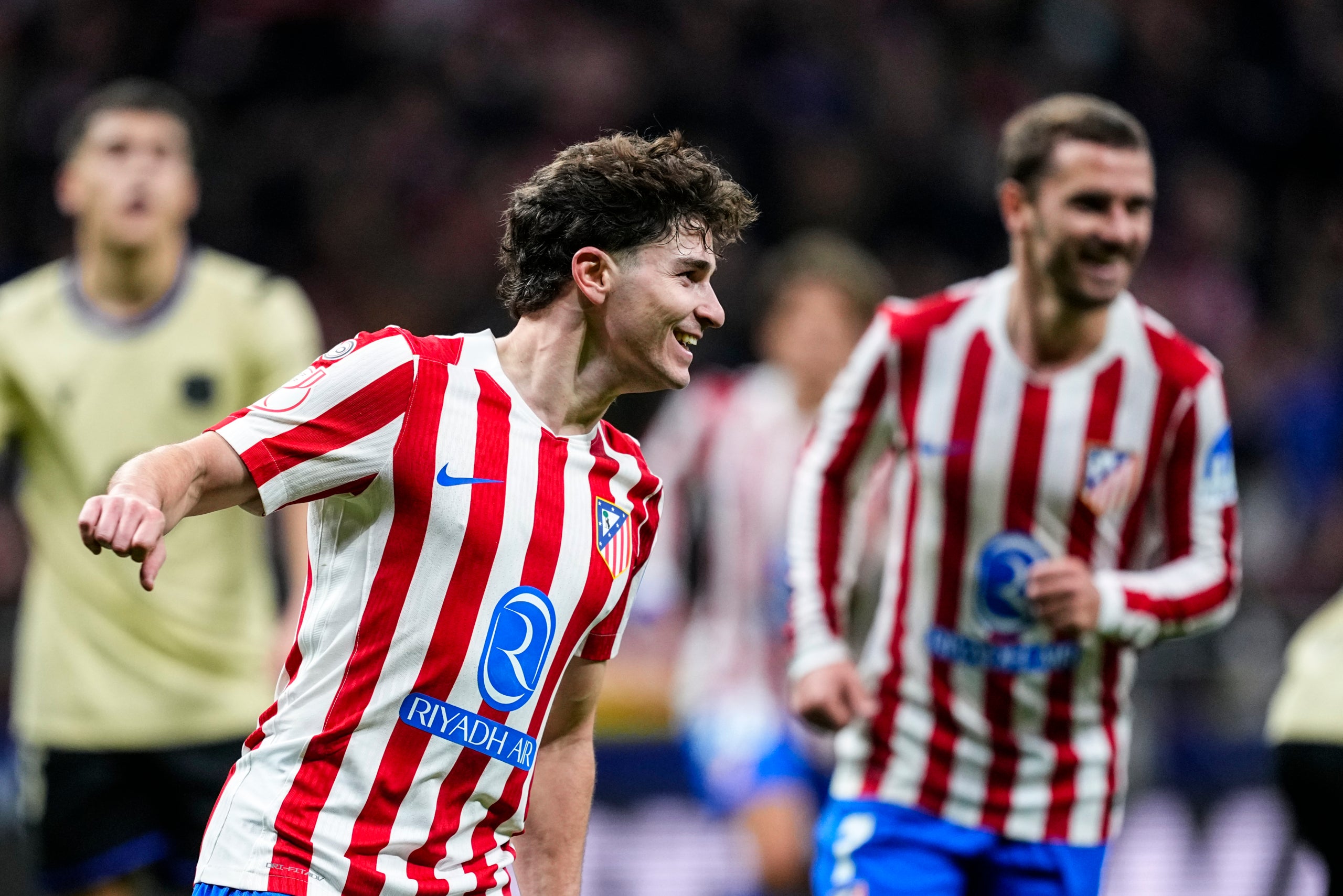 Julián Álvarez, celebrando un gol durante el último Atlético-Barça | Europa Press