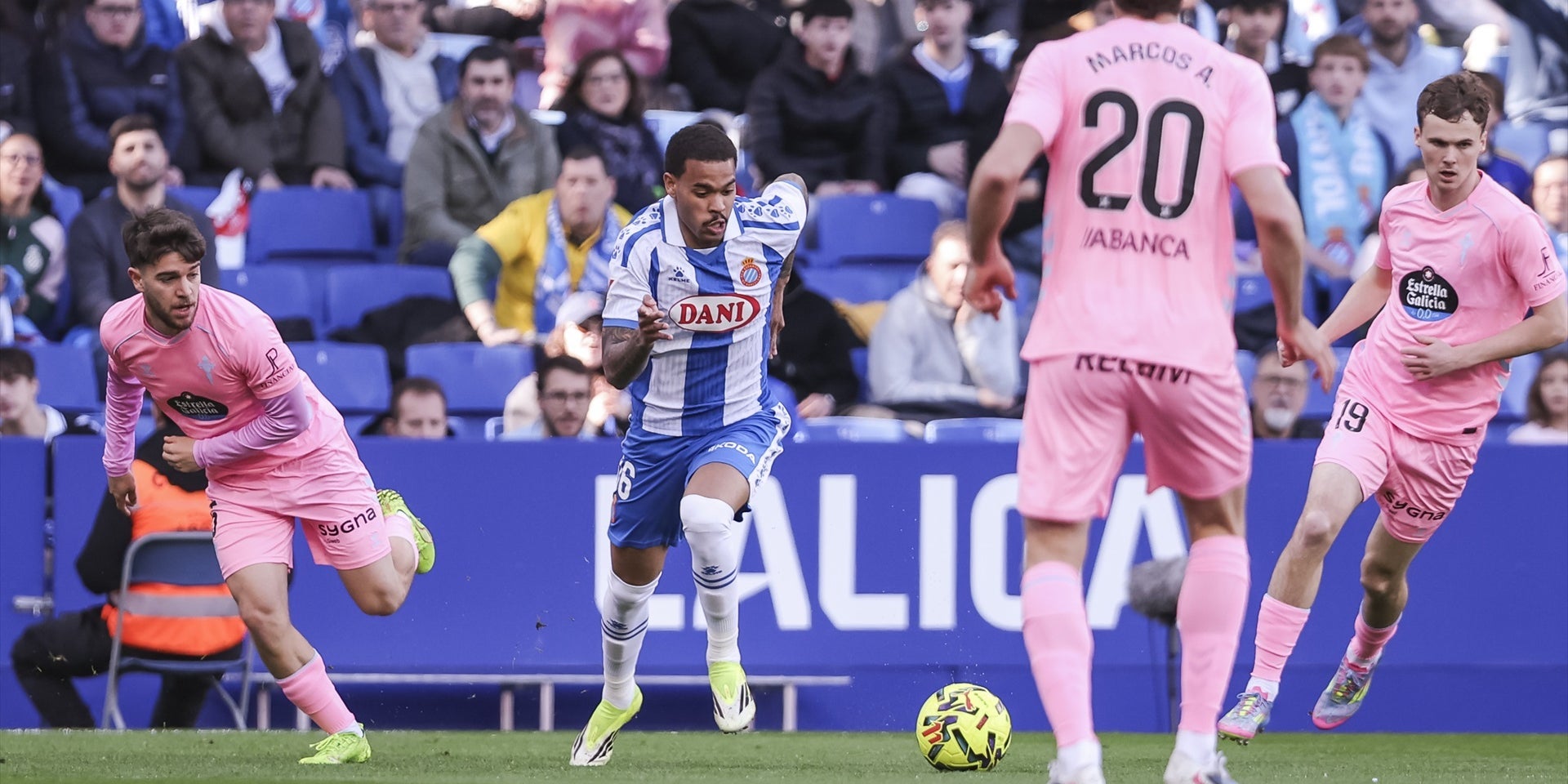 Cyril Ngonge durant l'Espanyol-Celta | Europa Press
