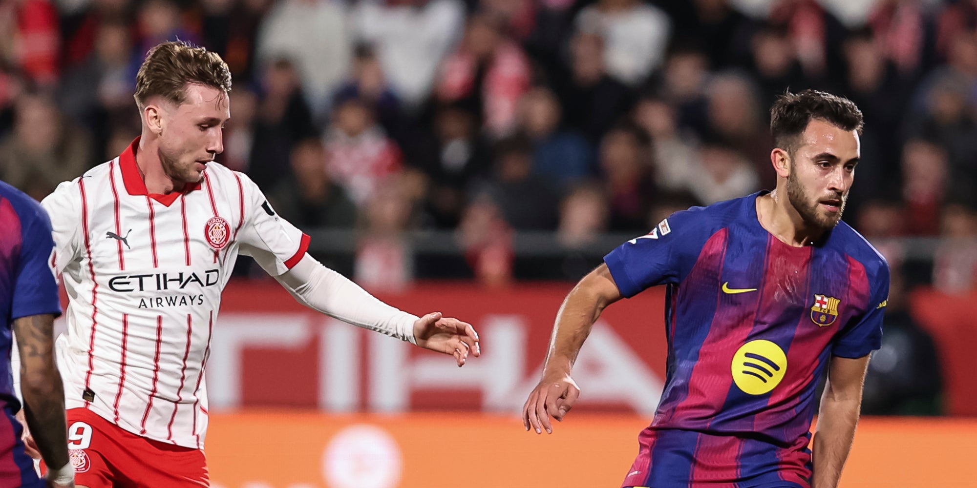 Vladyslav Vanat i Eric Garcia, durant el Girona-Barça de Lliga | Europa Press