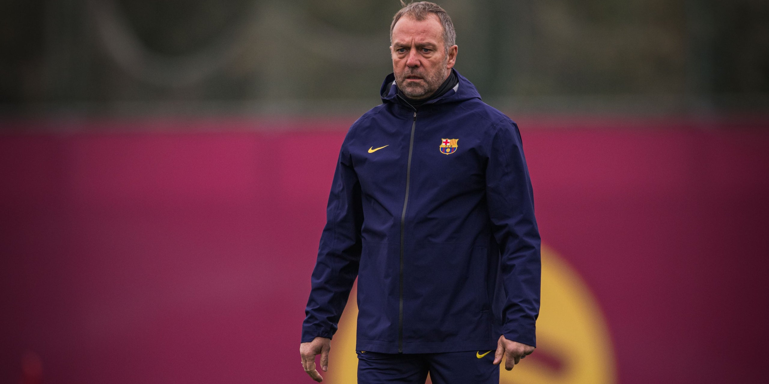 Hansi Flick, durant un entrenament amb el Barça | FC Barcelona