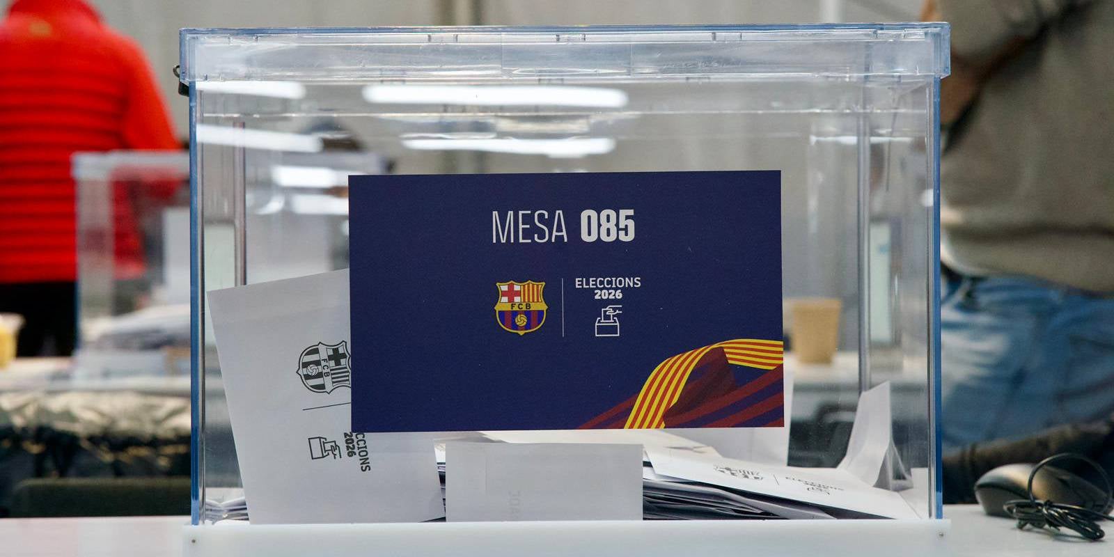 Una urna de les eleccions del Barça | Mireia Comas