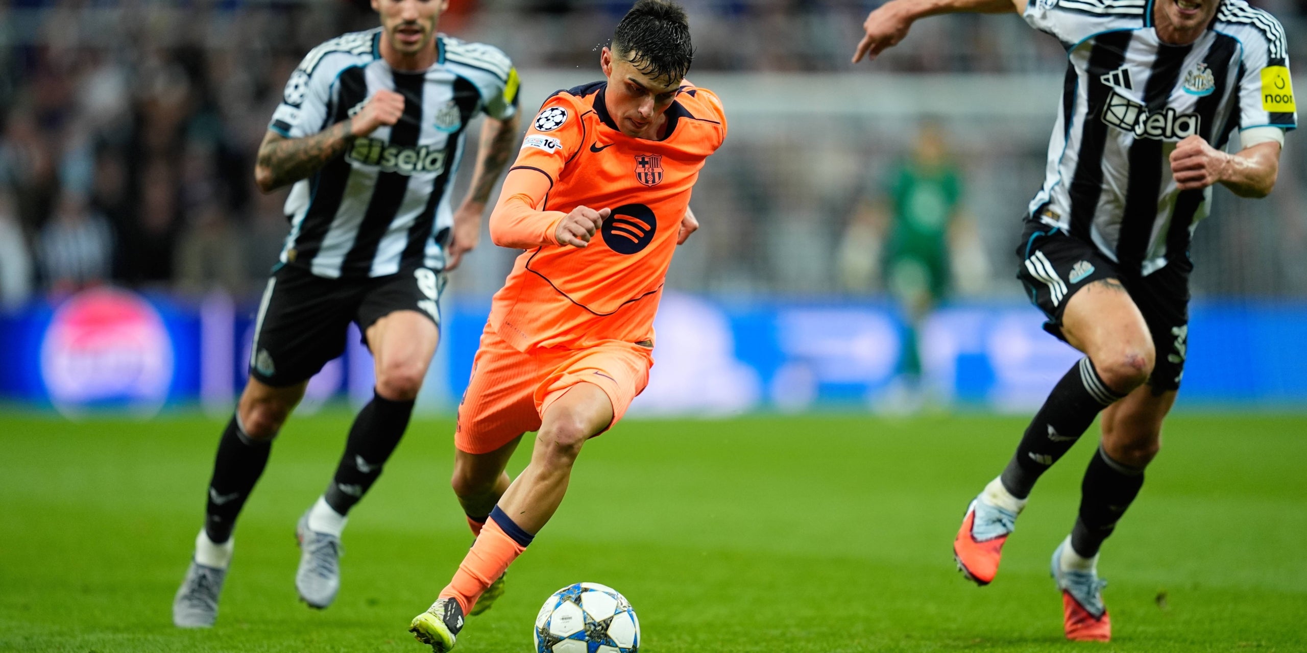 Pedri, durant el Newcastle-Barça de la fase de lliga | Europa Press