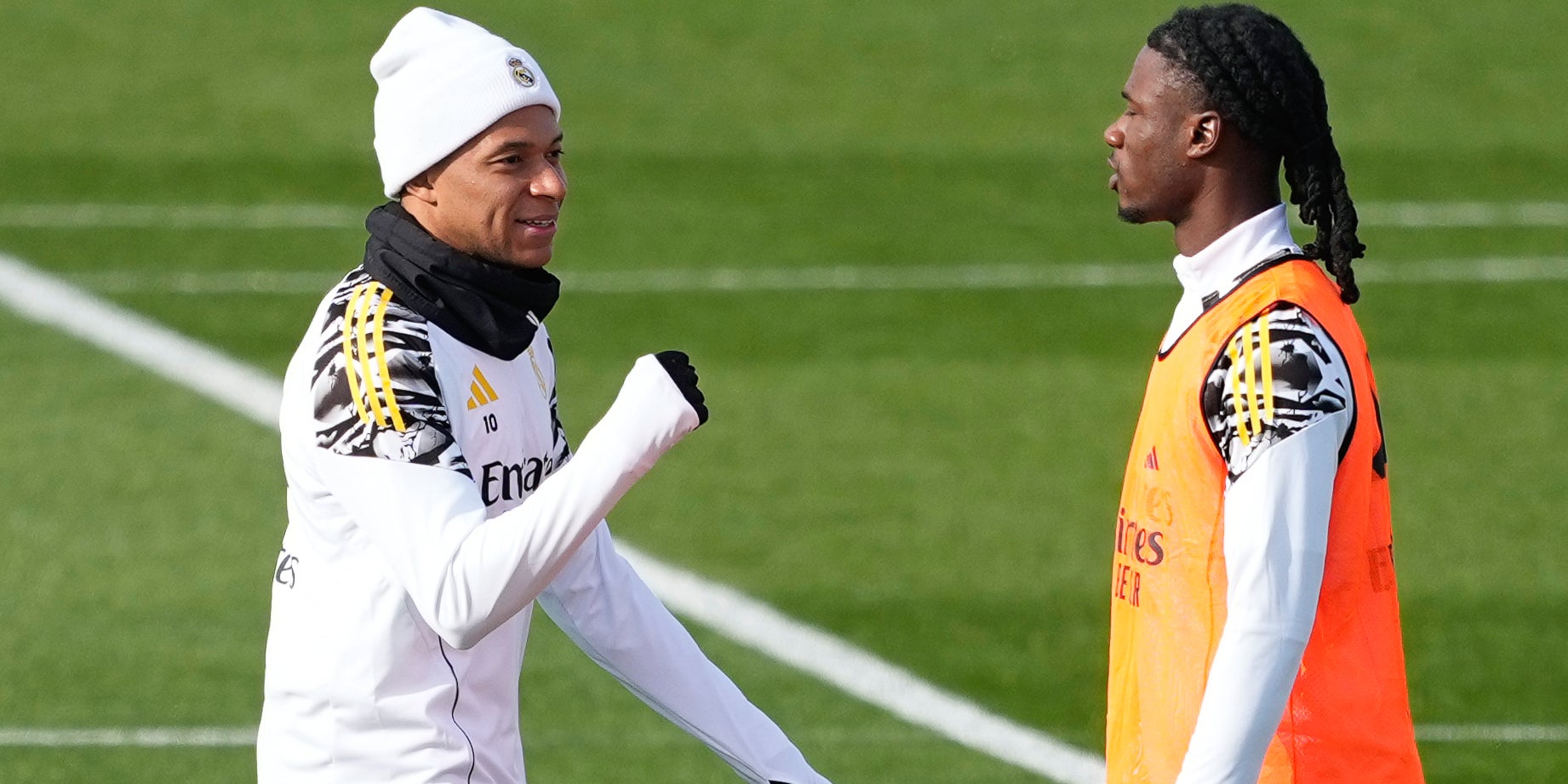 Kylian Mbappé y Eduardo Camavinga, durante un entrenamiento del Madrid | Europa Press