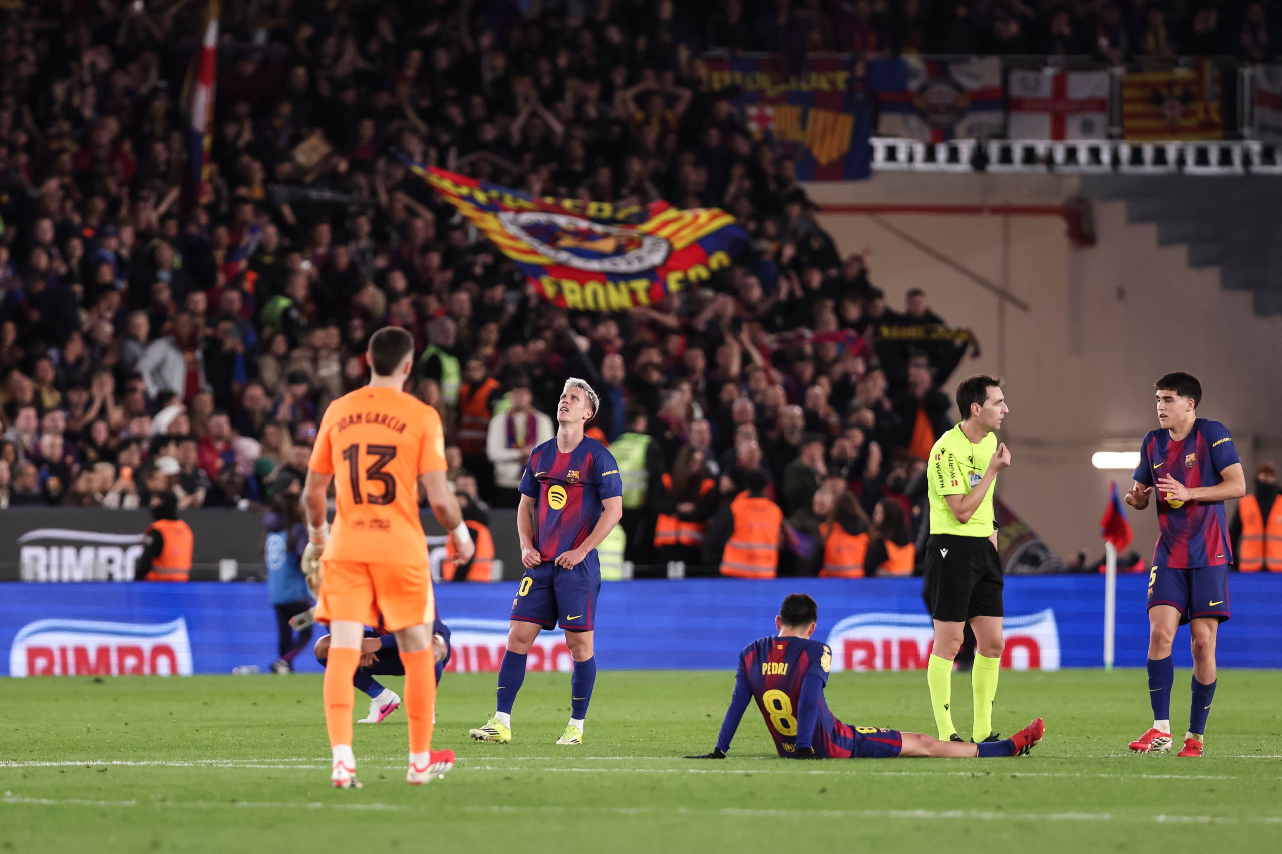 Els jugadors del Barça, després de quedar-se a les portes de la remuntada contra l'Atlètic | Europa Press