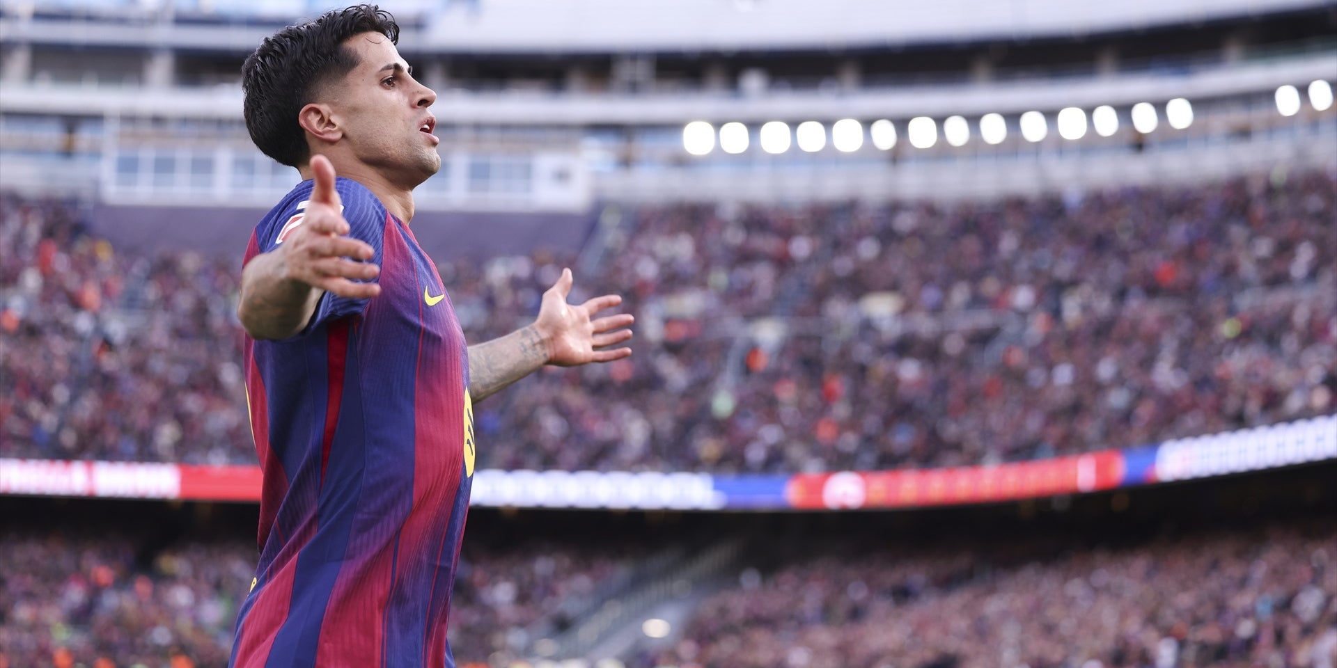 Joao Cancelo celebra el seu gol | Europa Press