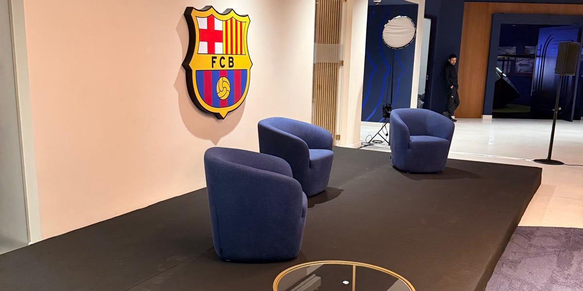 L'escenari del primer debat electoral entre Joan Laporta i Víctor Font | RAC1