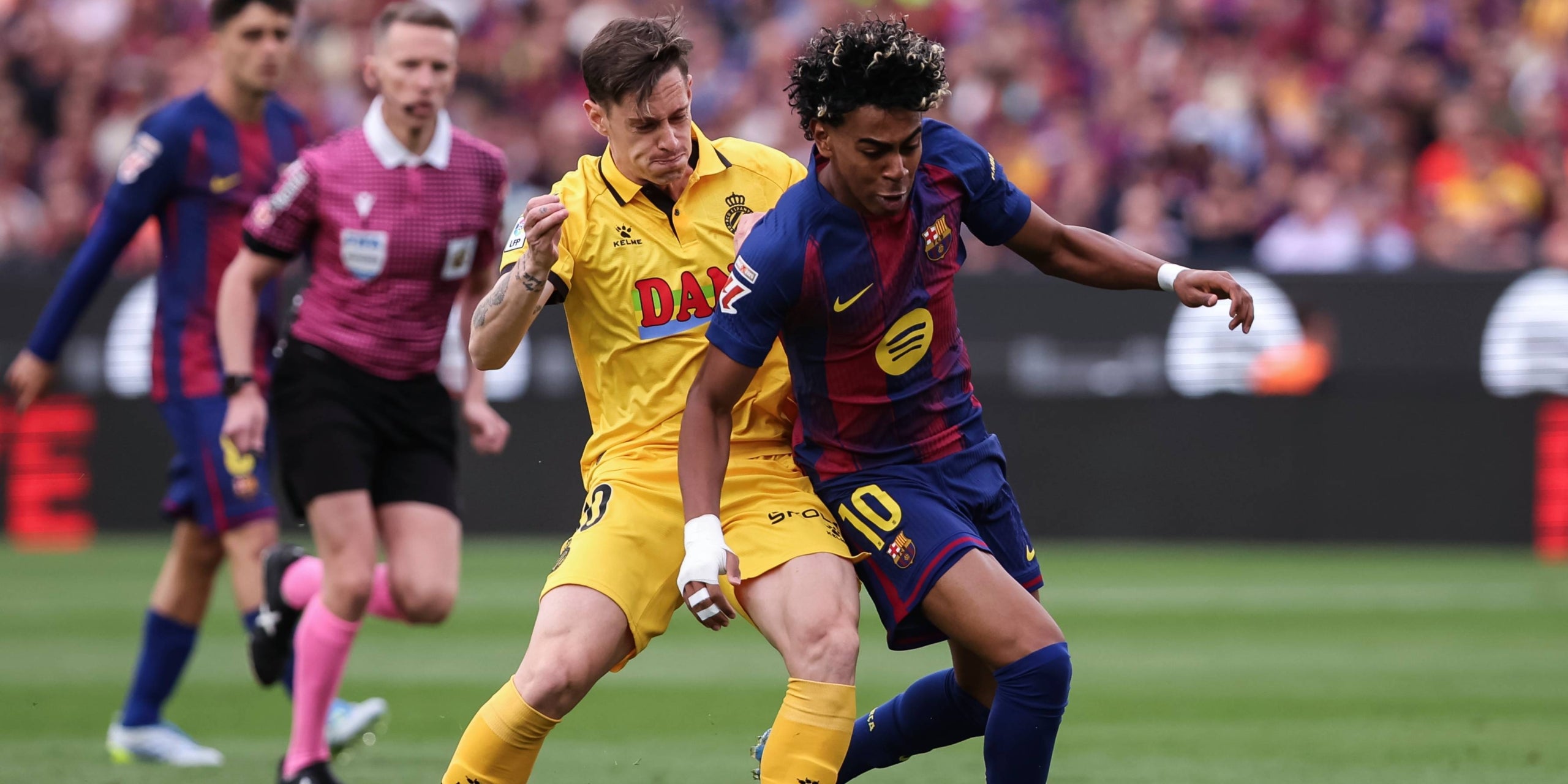 Lamine i Lozano al partit. | Europa Press