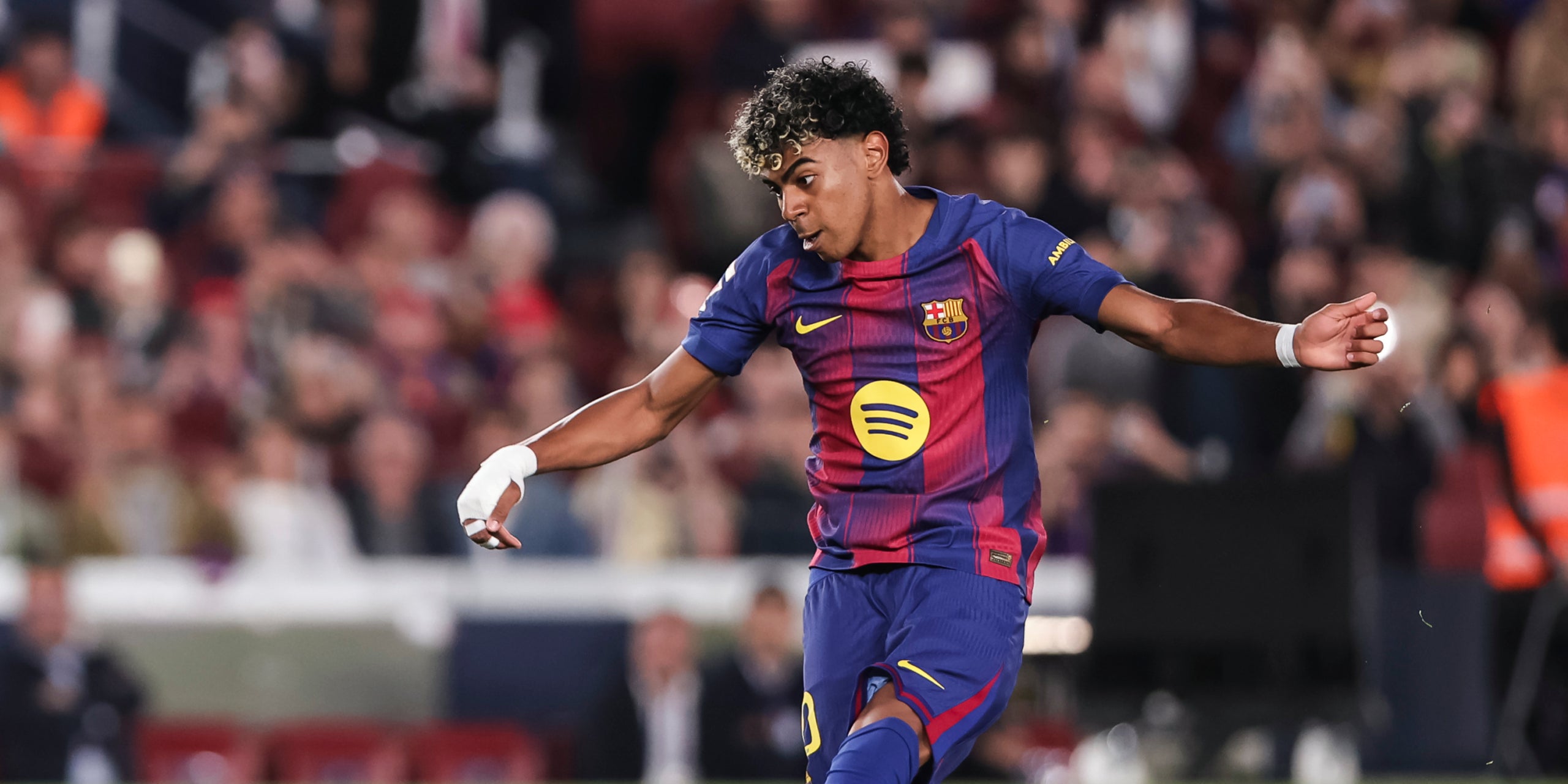 Lamine Yamal, durant un partit amb el Barça | Europa Press