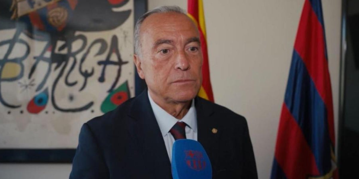 Rafa Yuste, president en funcions del Barça, parlant amb els mitjans del club | FC Barcelona