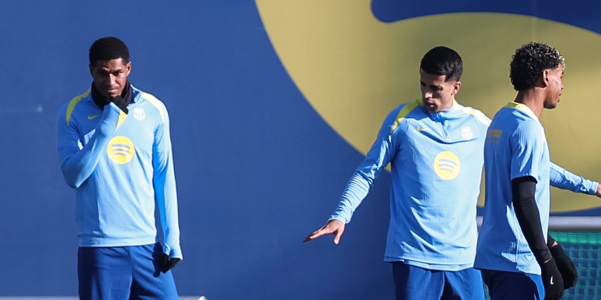 Marcus Rashford i Joao Cancelo, durant un entrenament amb el Barça | Europa Press
