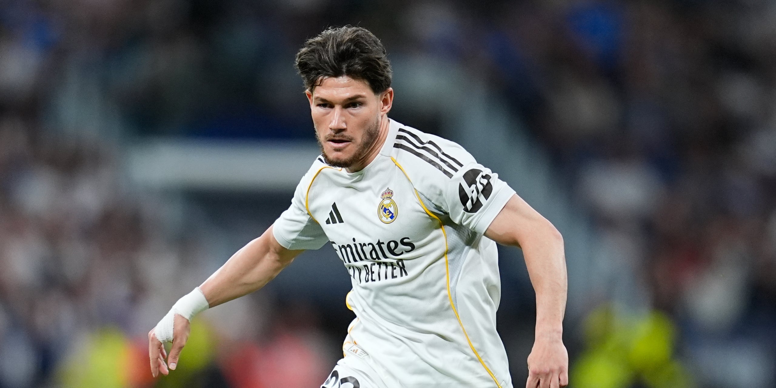 El lateral Fran García, durant un partit amb el Madrid | Europa Press