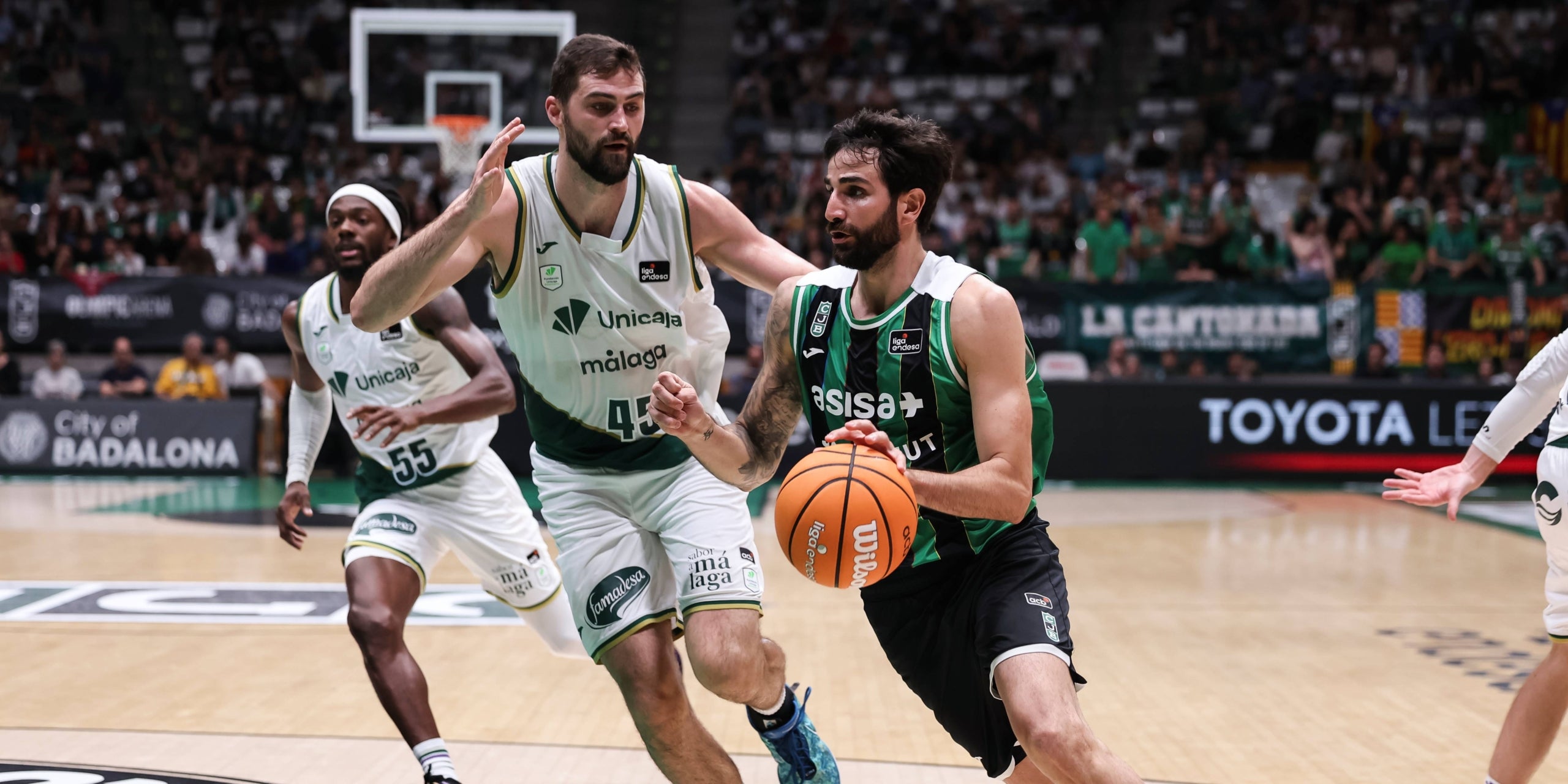 Ricky Rubio, abans de la suspensió del partit. | Europa Press