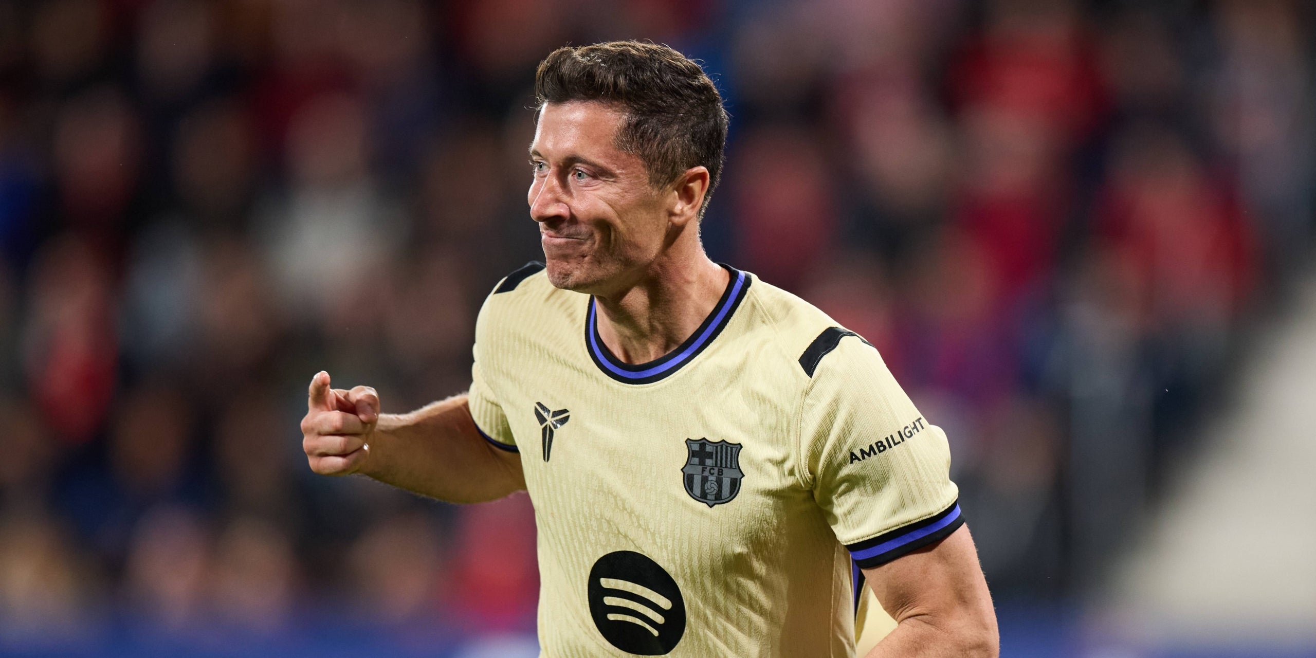 Lewandowski, celebrant el seu gol que ha posat el 0-1. | Europa Press