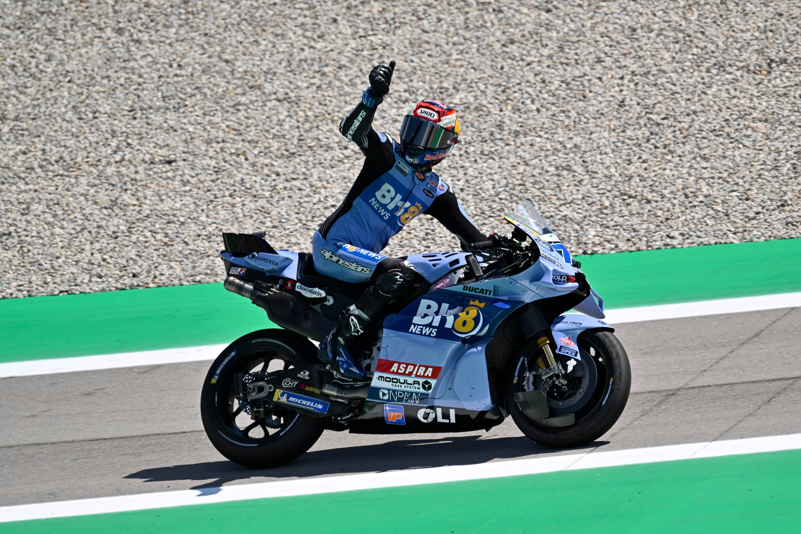 Àlex Márquez, celebrant la victòria a la carrera sprint de dissabte. | Europa Press