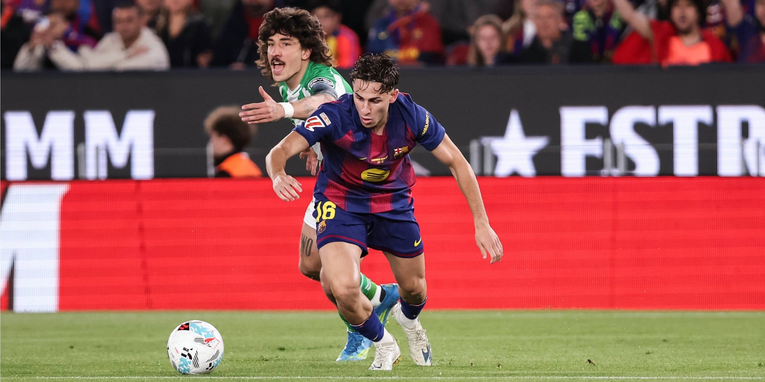 Fermín, durante el partido en que se lesionó | Europa Press