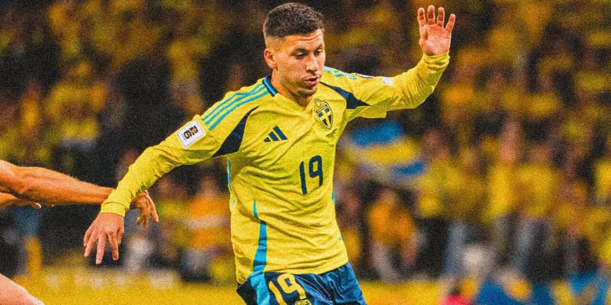 Roony Bardghji, durant un partit amb la selecció sueca | @roony