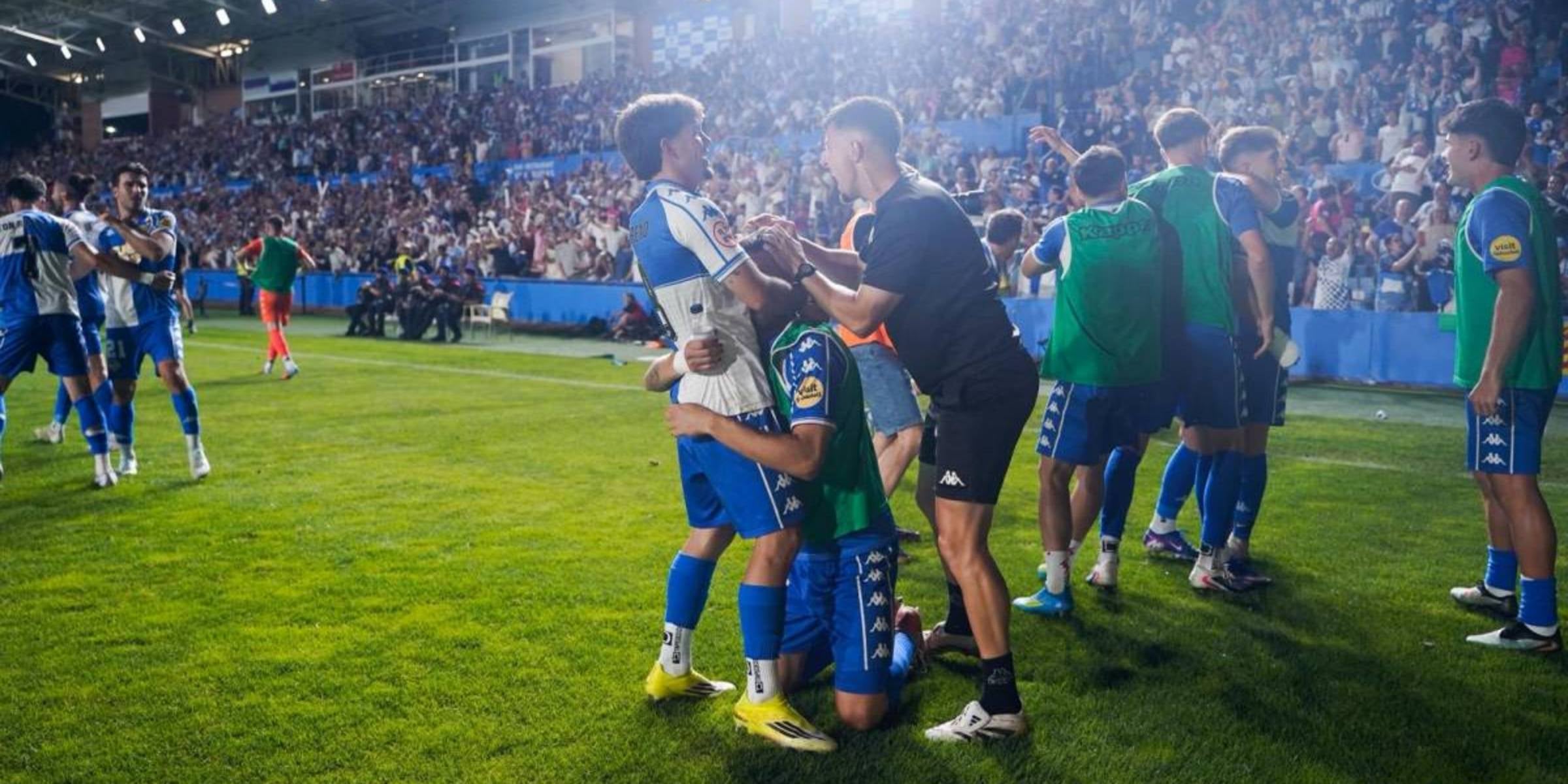 La celebració de l'ascens. | CE Sabadell