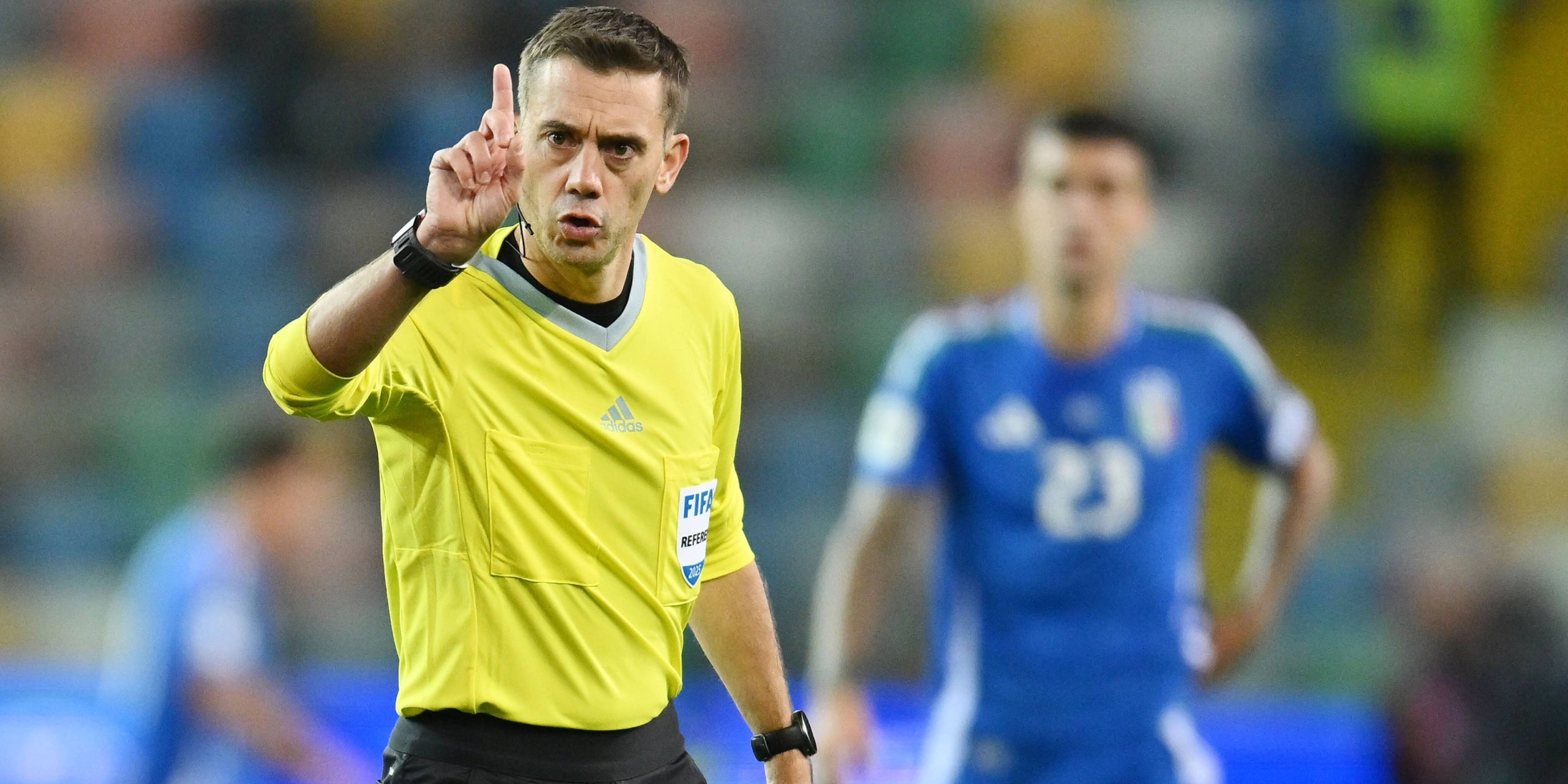 L'àrbitre Clément Turpin, durant un partit de classificació per al Mundial | Europa Press