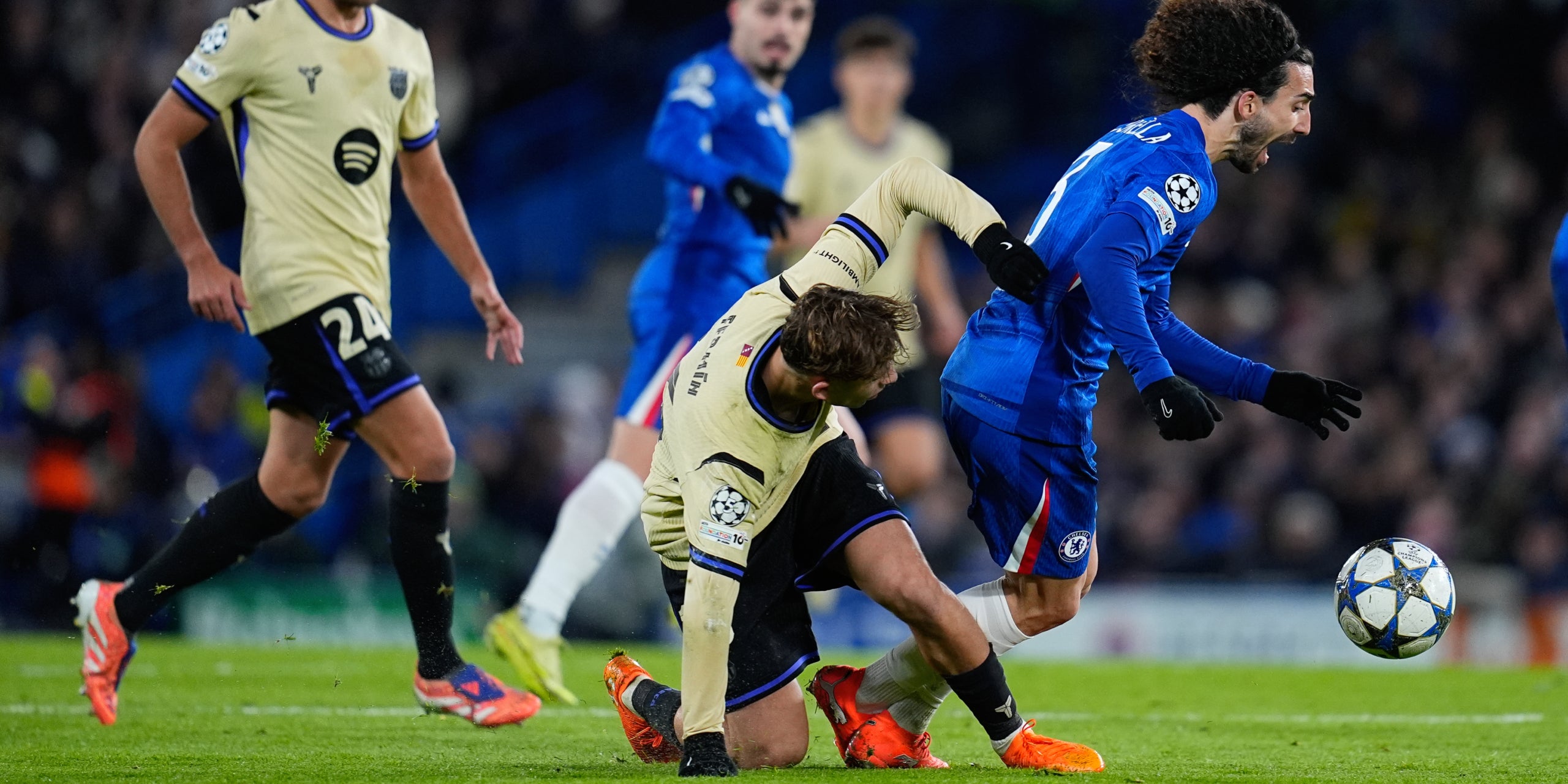 Marc Cucurella, durant un partit contra el Barça | Europa Press