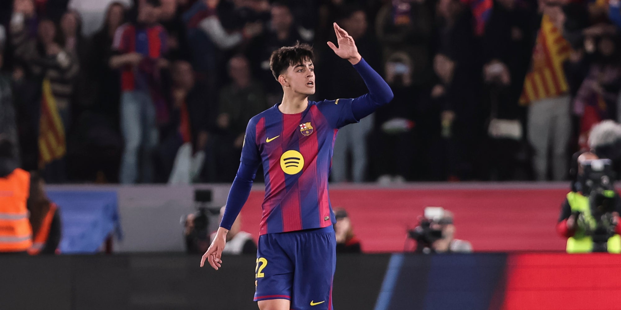 Marc Bernal, durant un partit amb el Barça | Europa Press