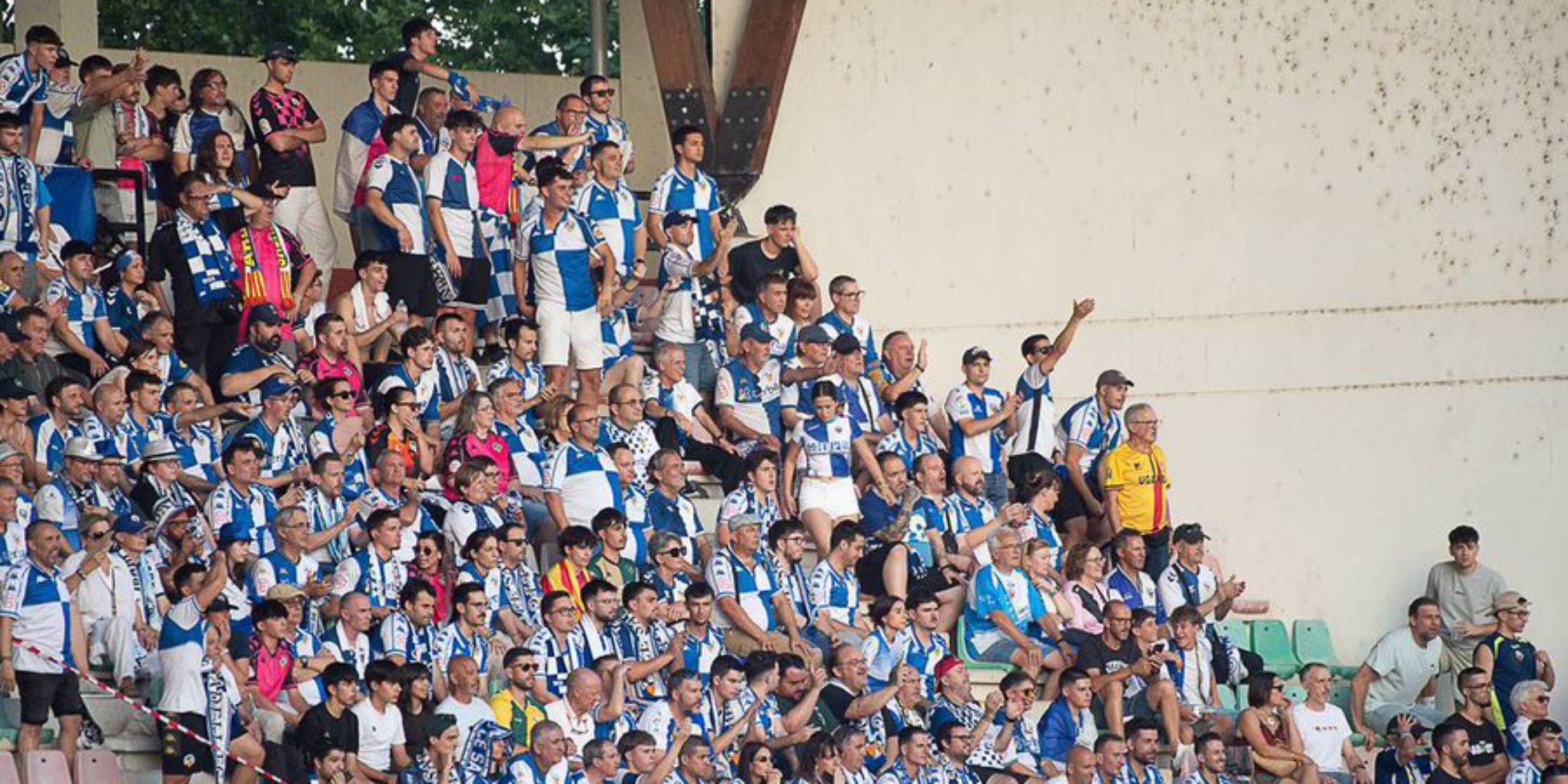 L'afició del Sabadell desplaçada a Zamora. | CE Sabadell