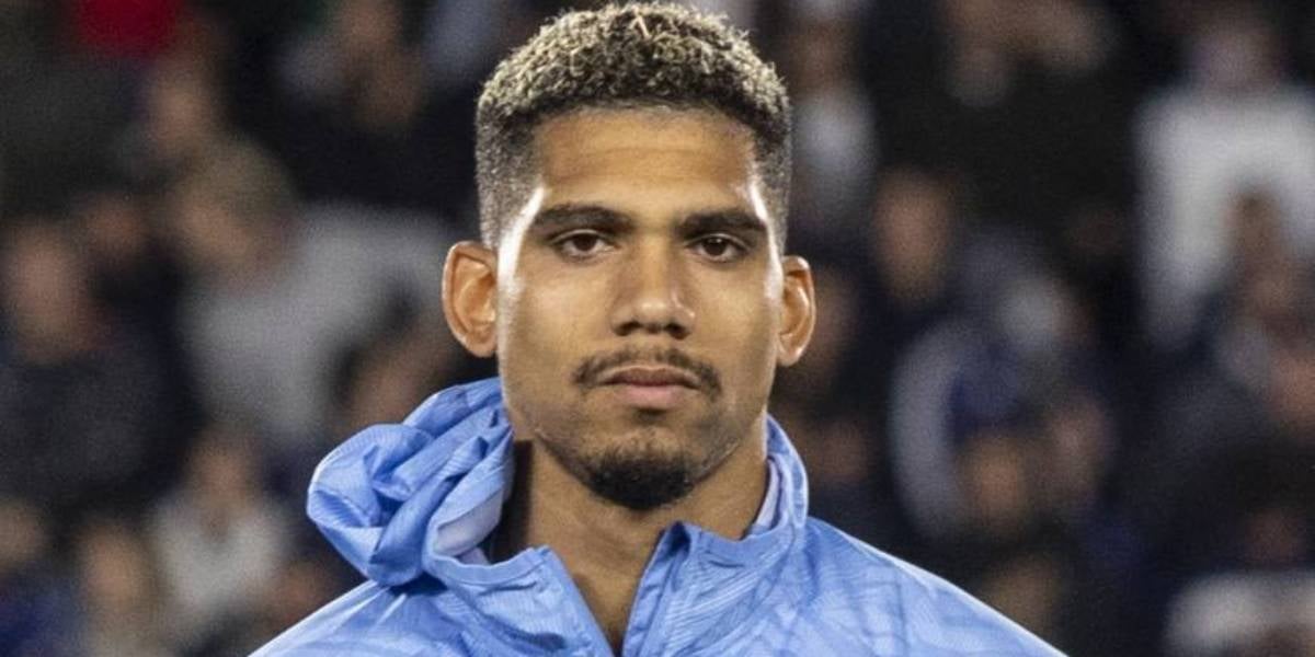 Ronald Araujo, durant un partit amb la selecció uruguaiana | AUF