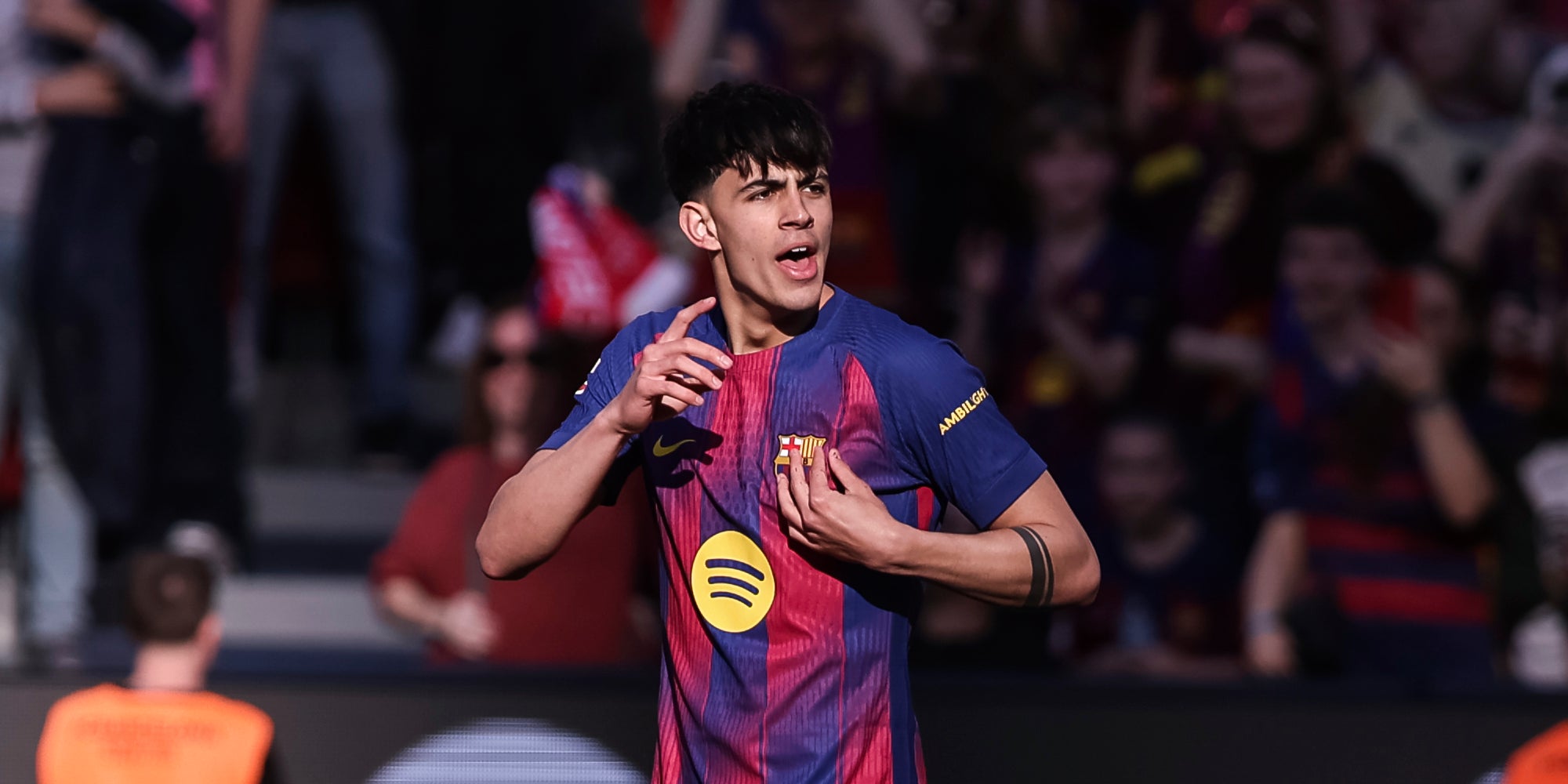 Marc Bernal, durant un partit amb el Barça | Europa Press