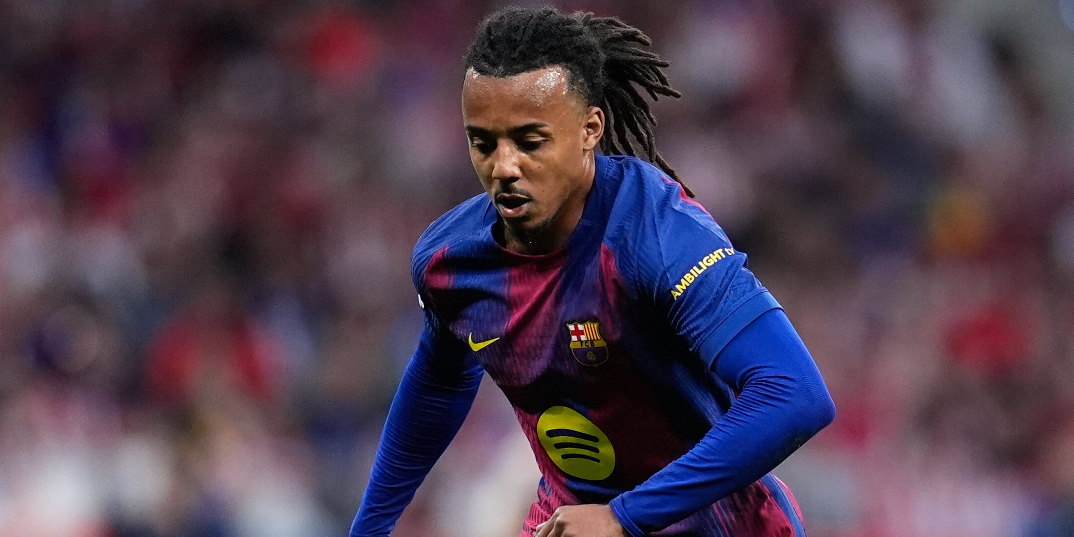 Jules Kounde, durant un partit amb el Barça | Europa Press