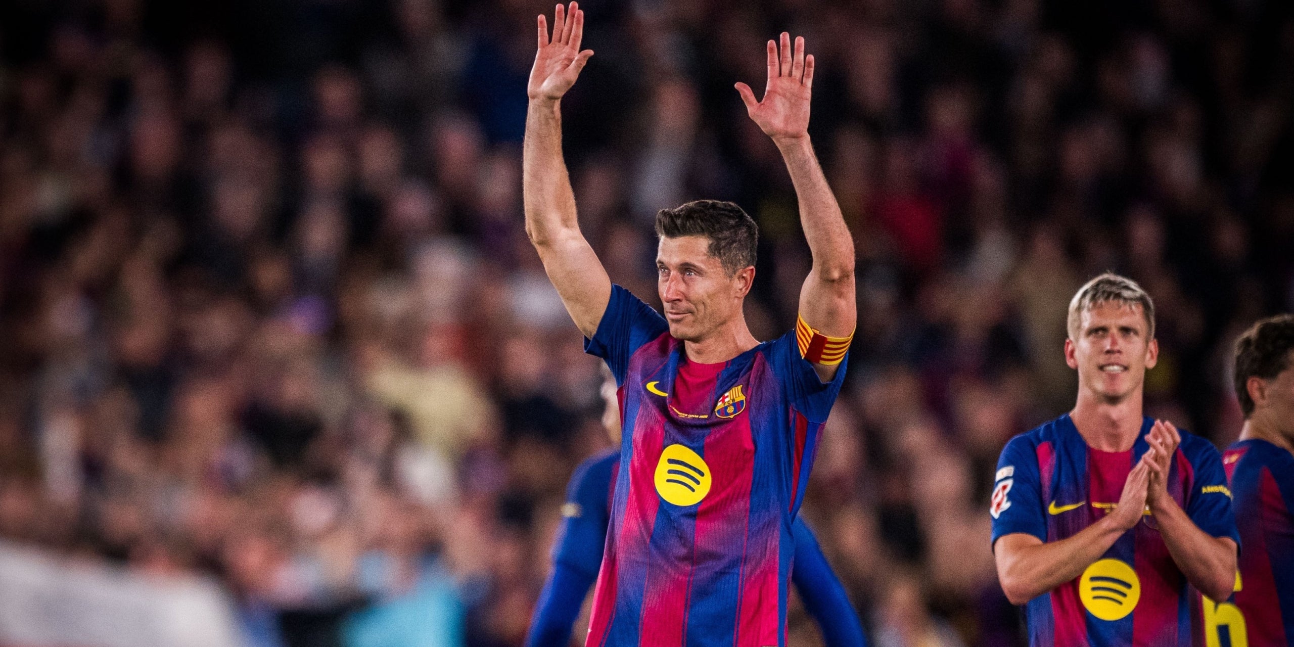Robert Lewandowski, acomiadant-se del Camp Nou | Europa Press
