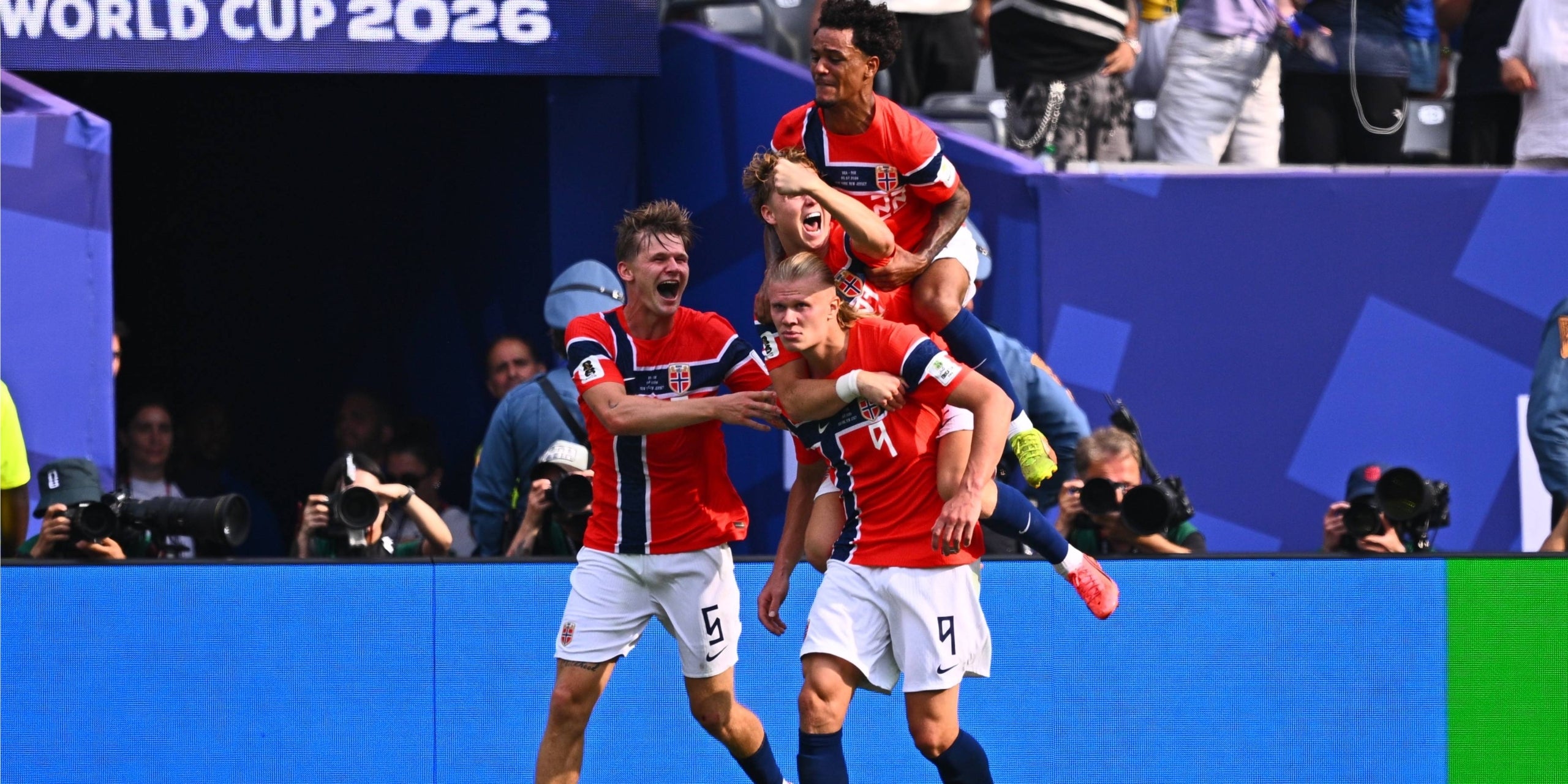 Els jugadors noruecs, celebrant un dels gols de Haaland contra el Brasil | Europa Press