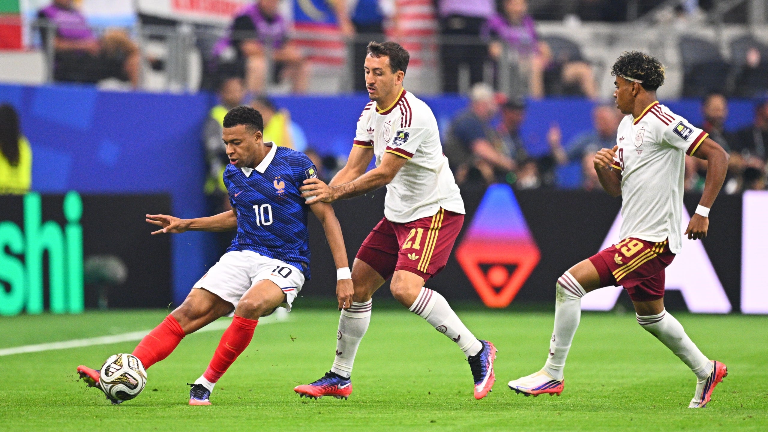 Kylian Mbappé, durant el partit contra la selecció espanyola | Europa Press