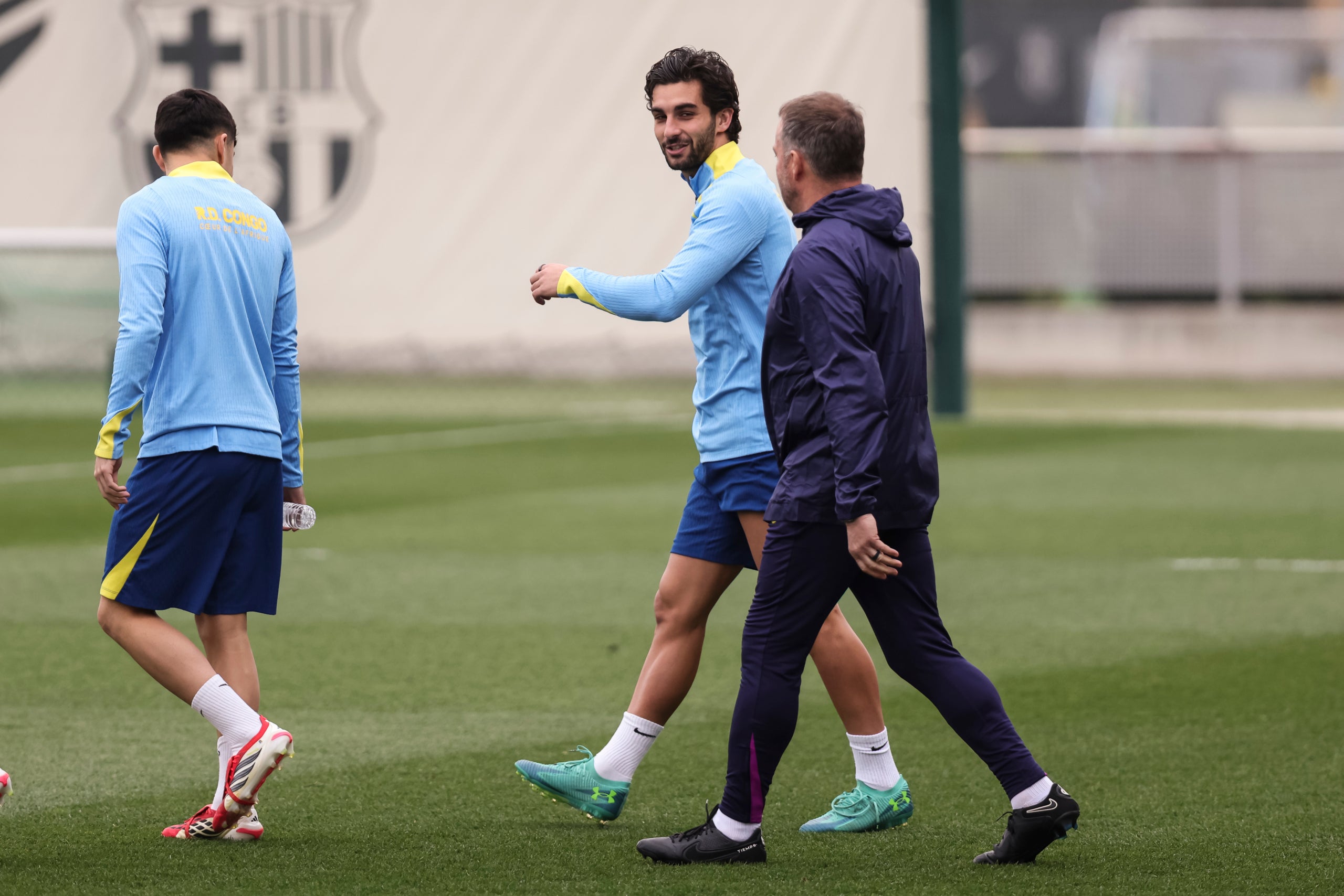 Ferran Torres i Hansi Flick a un entrenament la passada temporada. | Europa Press