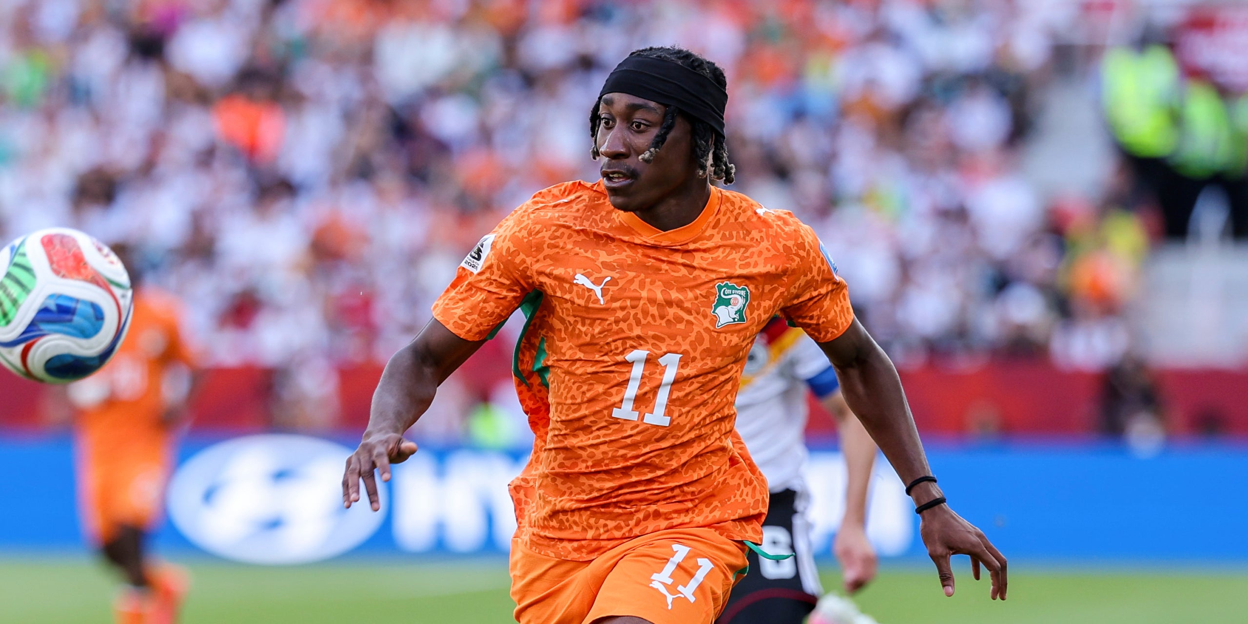 Yan Diomande, durant un partit amb la selecció de la Costa d'Ivori al Mundial 2026 | Europa Press