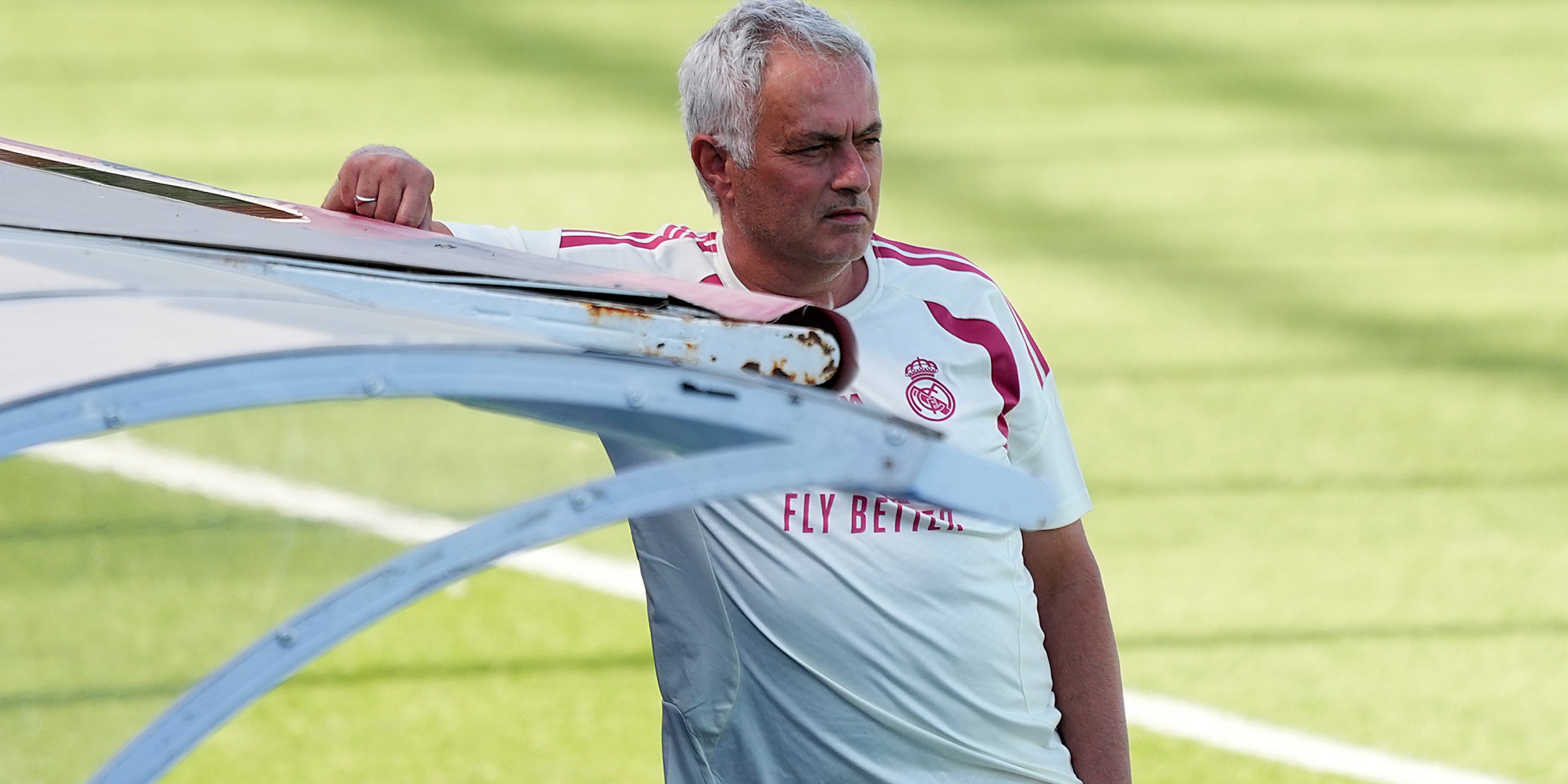 Mourinho, durant un entrenament del Madrid | Europa Press